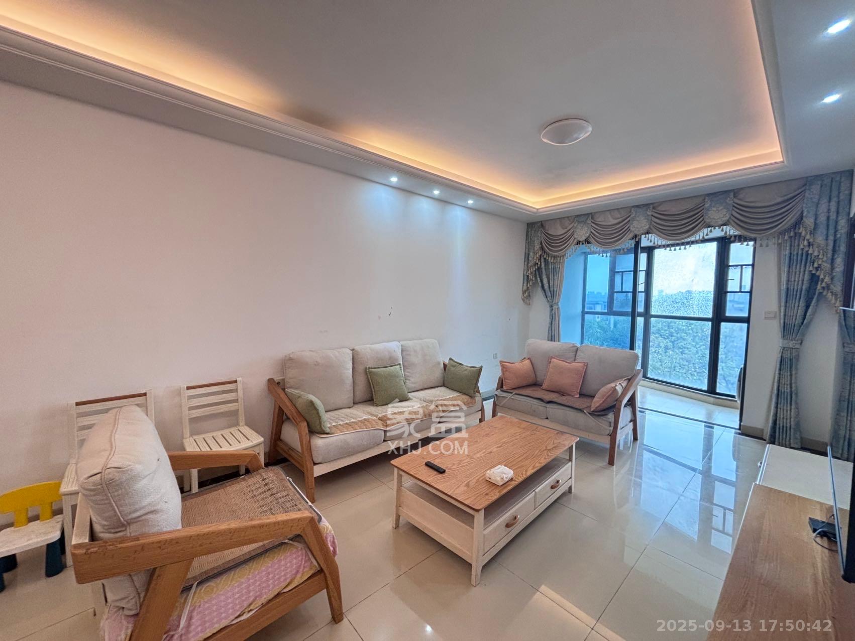 旺德府恺悦国际 3室2厅1卫 2400.0元/月 旺德府恺悦国际 3室2厅1卫 2400.0元/月室内图