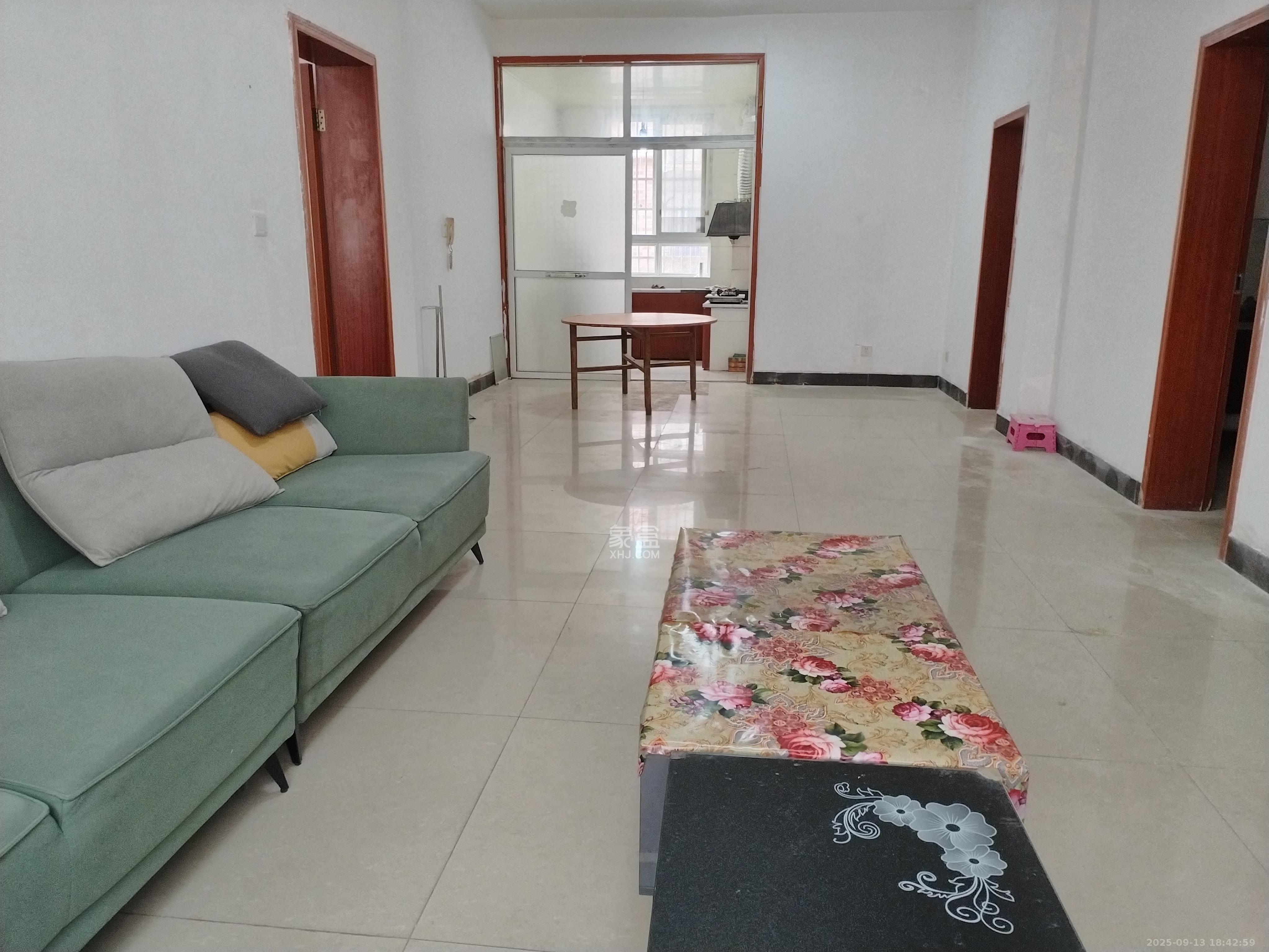 城东安置区（星城社区）  1室0厅0卫    1450.0元/月室内图