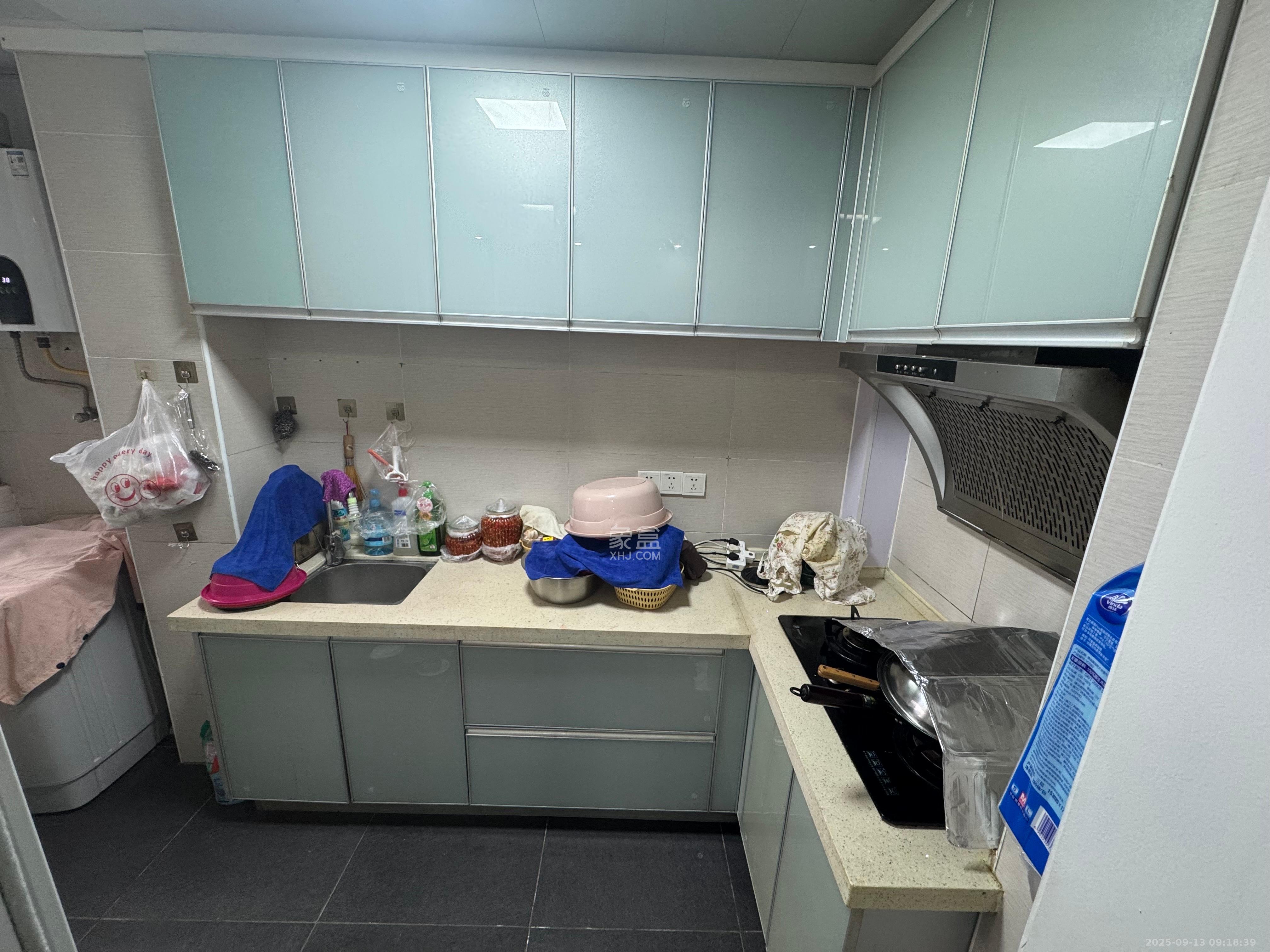 上东辛顿公寓  1室1厅1卫   1650.00元/月室内图