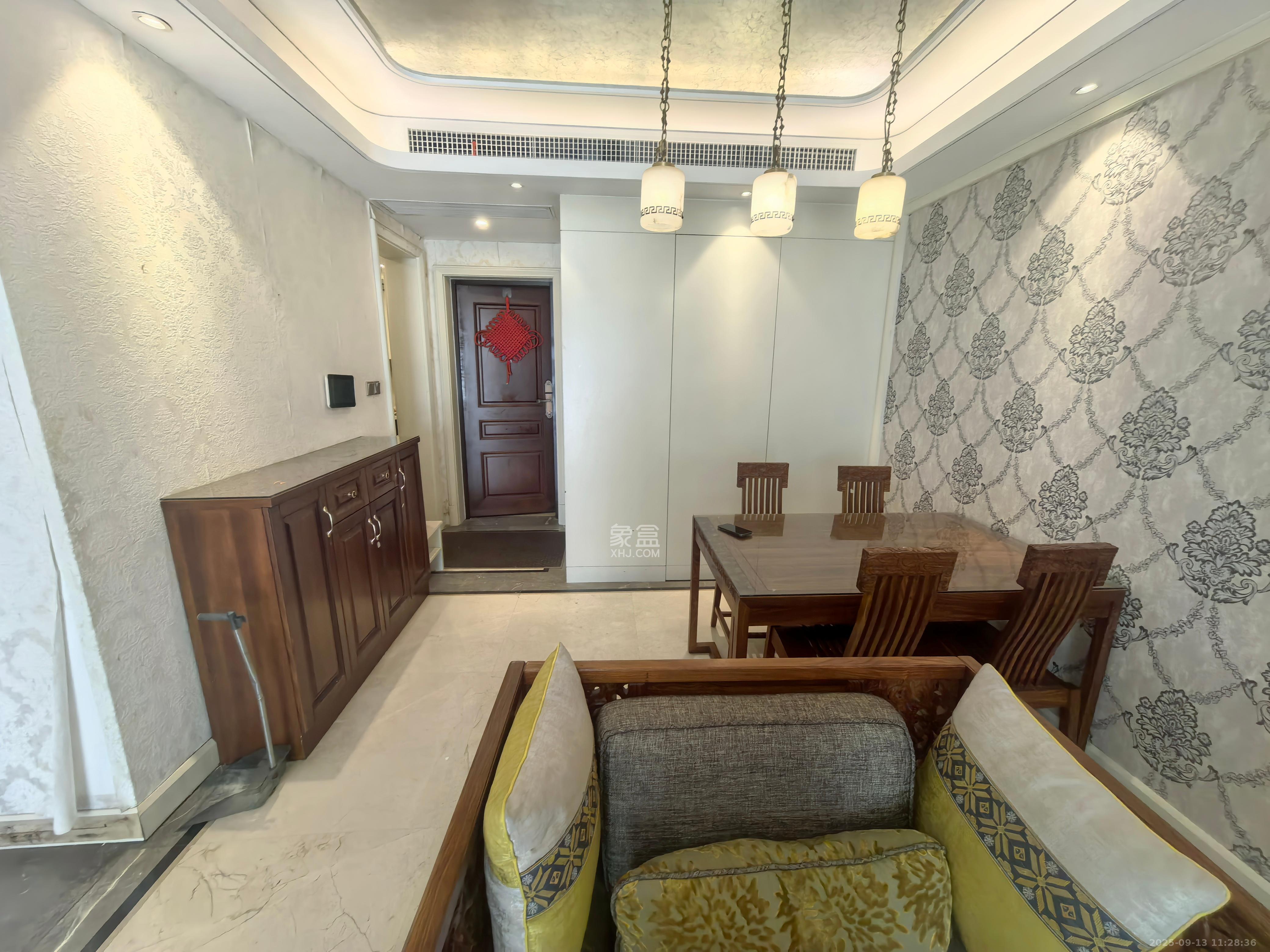 梅溪湖金茂府(金茂广场)(金茂览秀城) 3室2厅2卫 4000.0元/月 梅溪湖金茂府(金茂广场)(金茂览秀城) 3室2厅2卫 4000.0元/月室内图