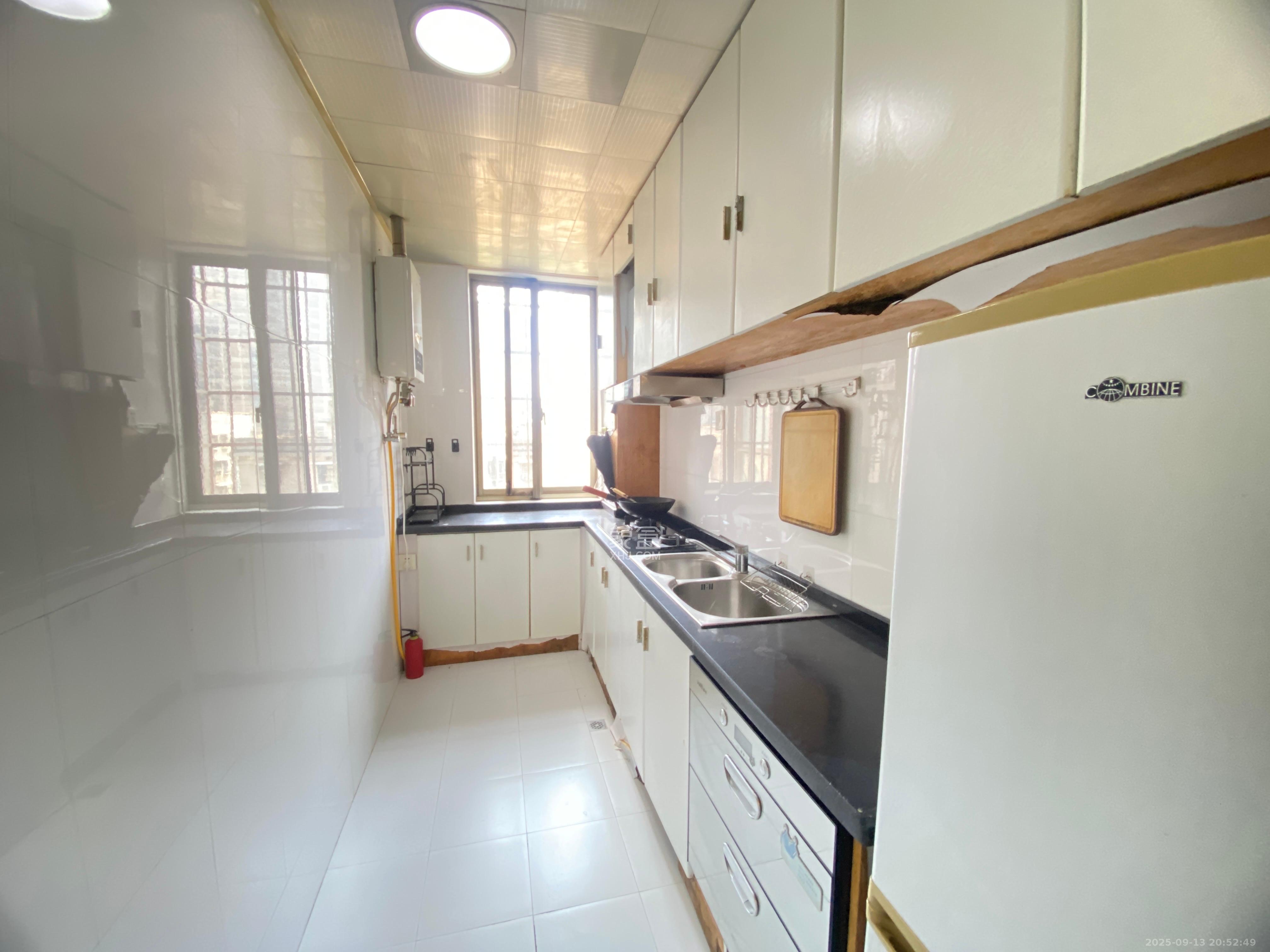 东塘电力院 3室2厅1卫 2200.0元/月 东塘电力院 3室2厅1卫 2200.0元/月室内图