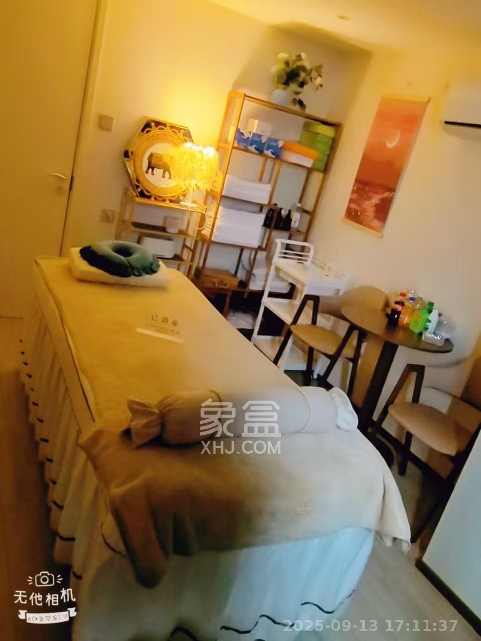 华远华时代  3室2厅2卫   3500.00元/月室内图