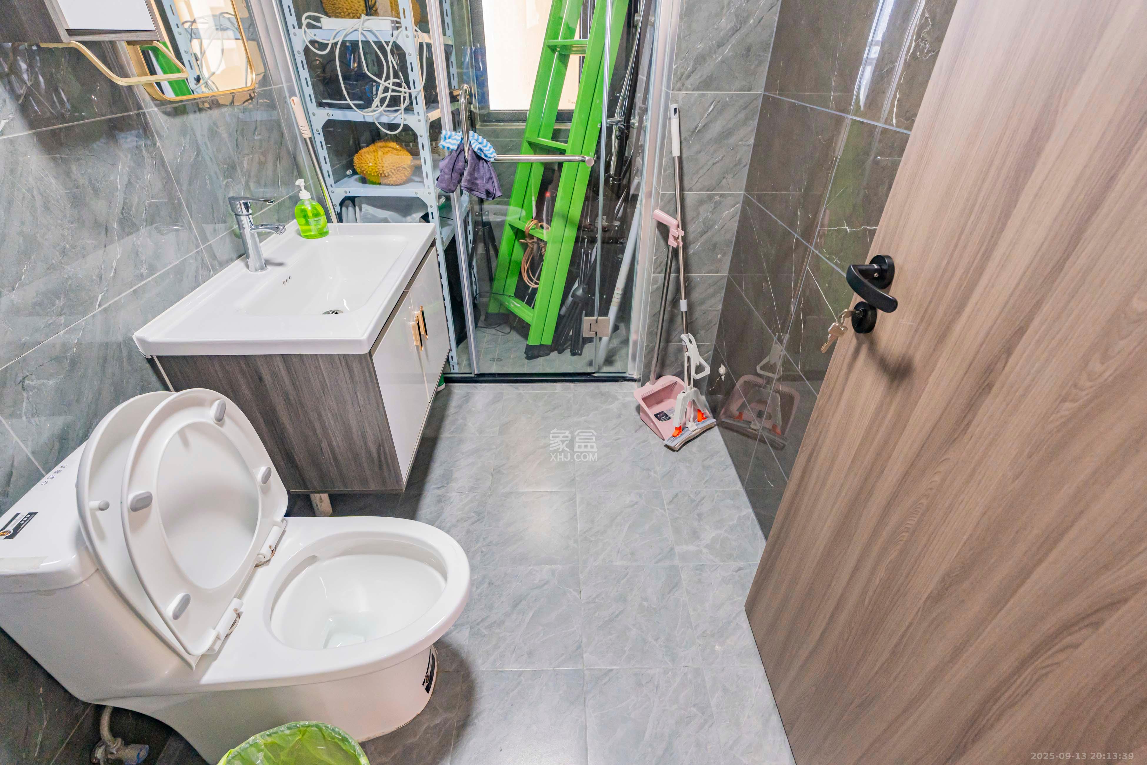 珠江四方印  3室2厅2卫    153.0万卫生间