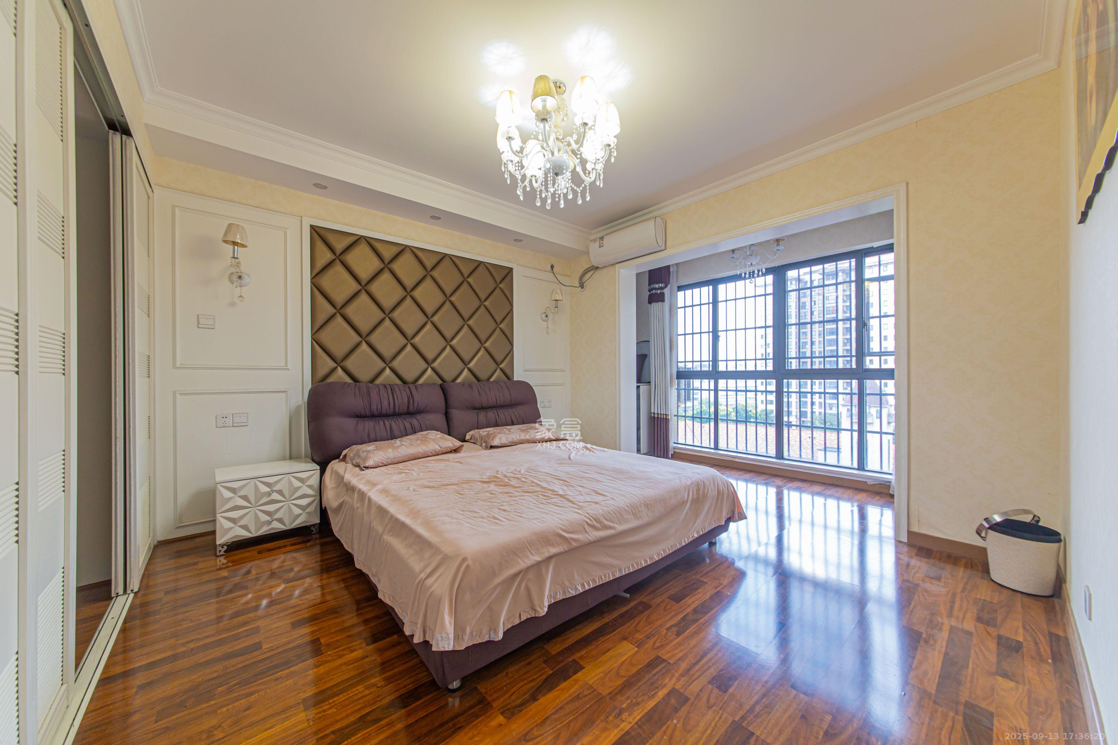 中建芙蓉嘉苑 4室2厅2卫 3000.0元/月 中建芙蓉嘉苑 4室2厅2卫 3000.0元/月室内图