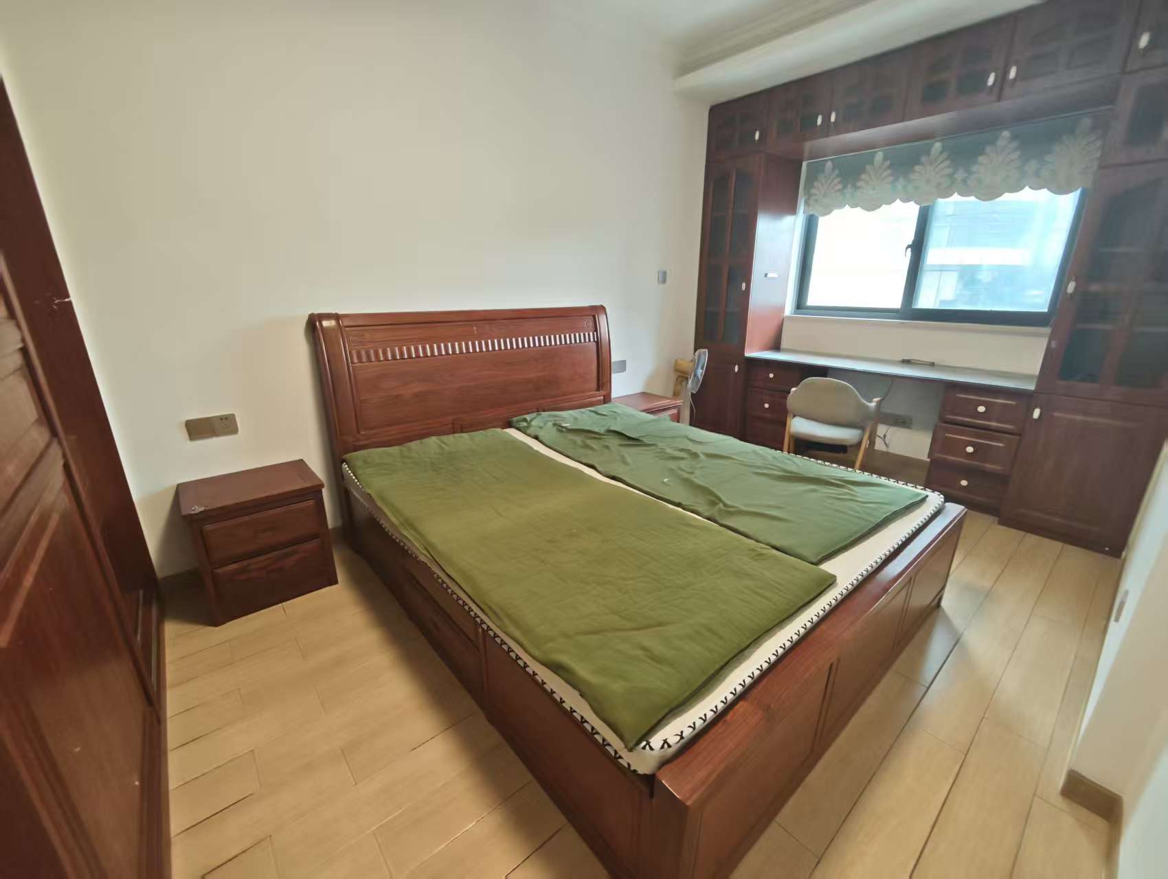 滨海幸福里  3室2厅2卫    4000.0元/月 滨海幸福里  3室2厅2卫    4000.0元/月室内图