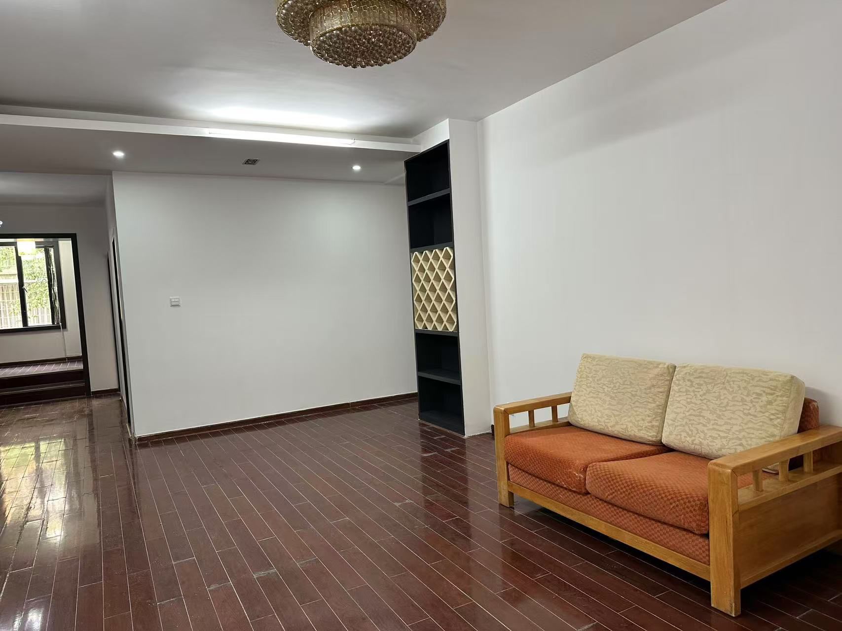 钻石城 1室0厅0卫 4500.0元/月 钻石城 1室0厅0卫 4500.0元/月室内图