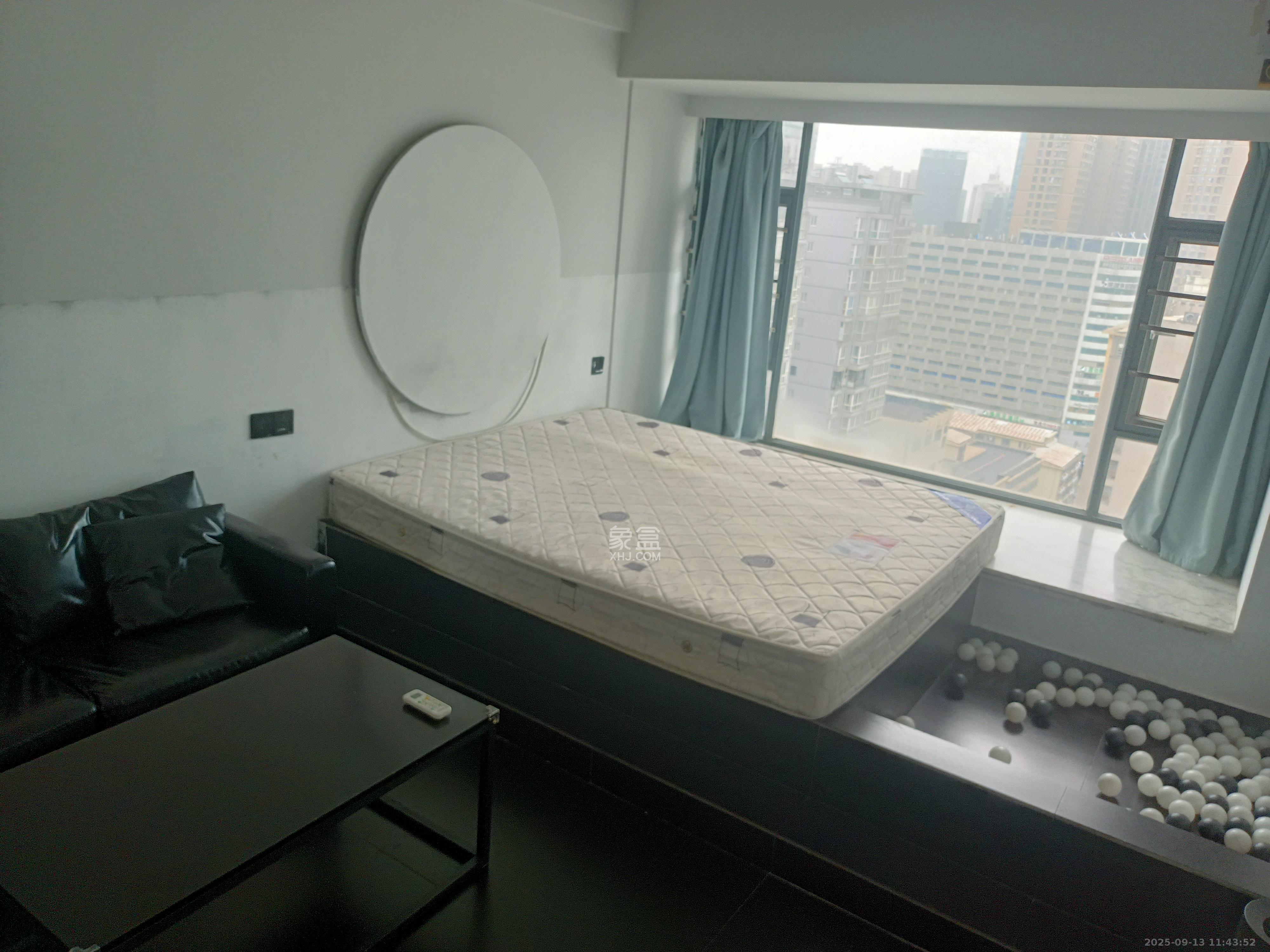 蚂蚁工房 1室1厅1卫 1700.0元/月 蚂蚁工房 1室1厅1卫 1700.0元/月室内图