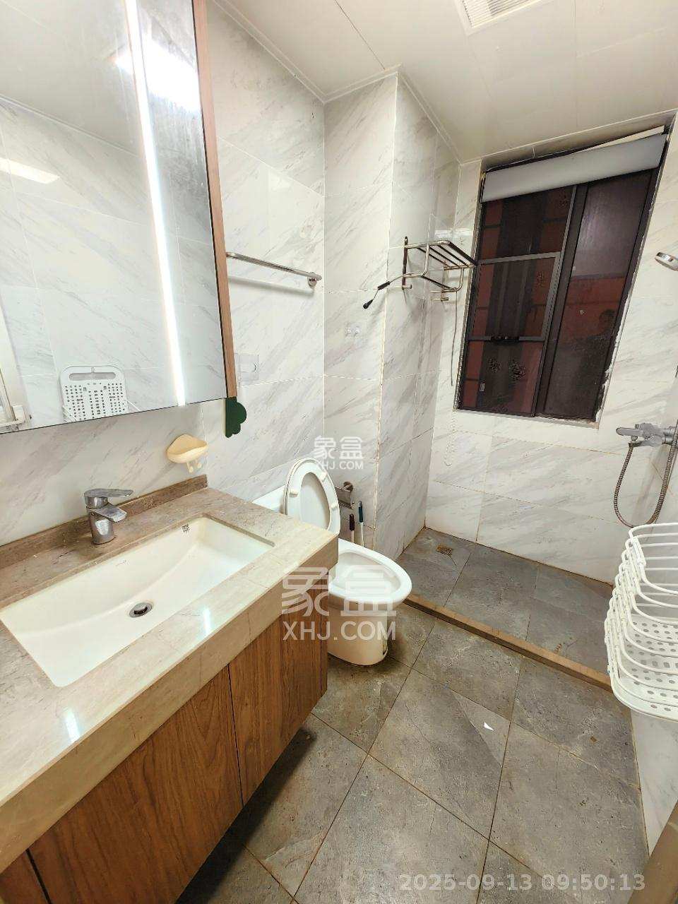 梦想新天地 3室2厅2卫 2900.0元/月 梦想新天地 3室2厅2卫 2900.0元/月室内图