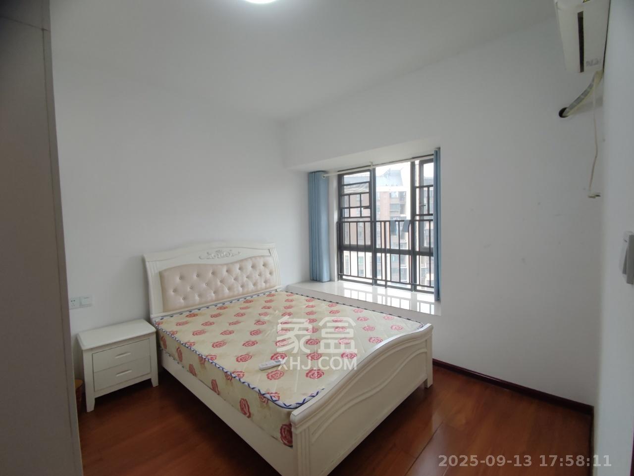 五矿紫湖香醍 3室2厅1卫 1700.0元/月 五矿紫湖香醍 3室2厅1卫 1700.0元/月室内图