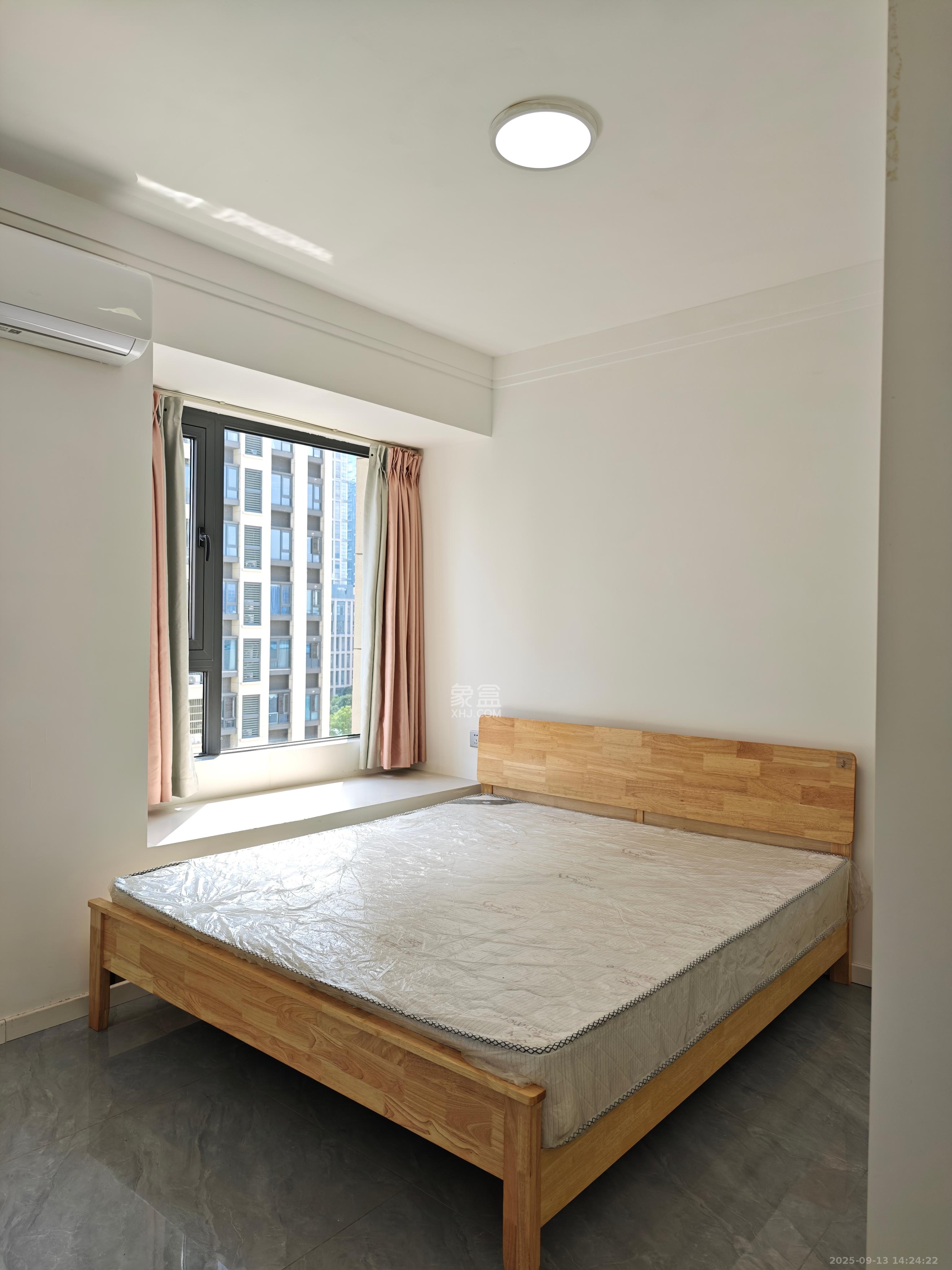 金科景朝集美星宸  3室2厅2卫    2500.0元/月 金科景朝集美星宸  3室2厅2卫    2500.0元/月室内图