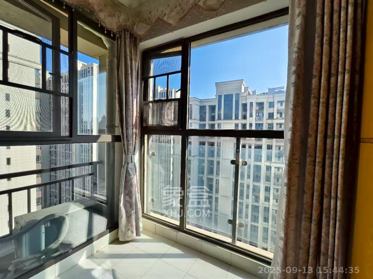 南山雍江汇（滨江国际新城）  3室2厅1卫    2800.0元/月室内图