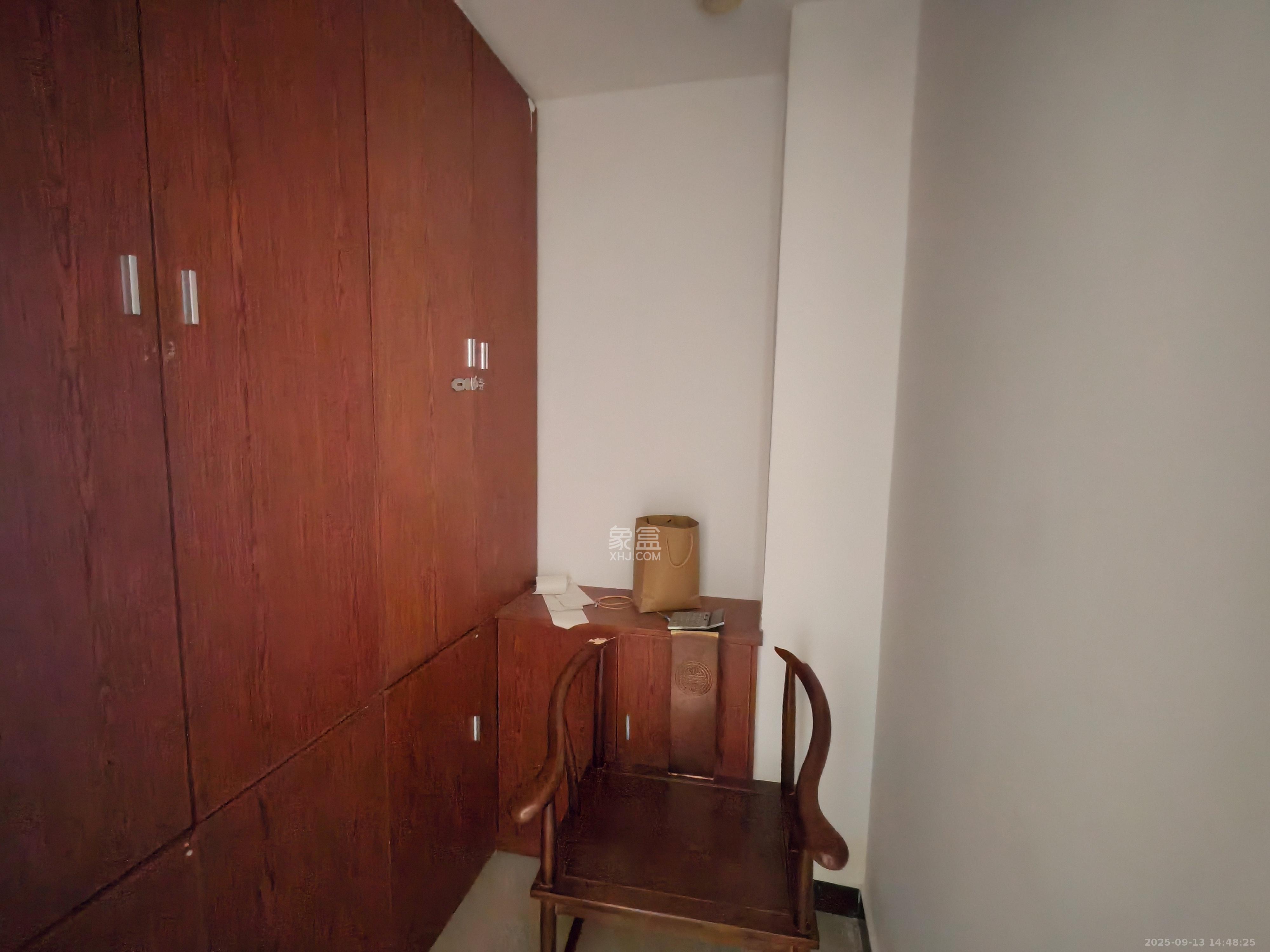 汇达国际公馆（汇达大厦）  2室1厅1卫    2300.0元/月室内图