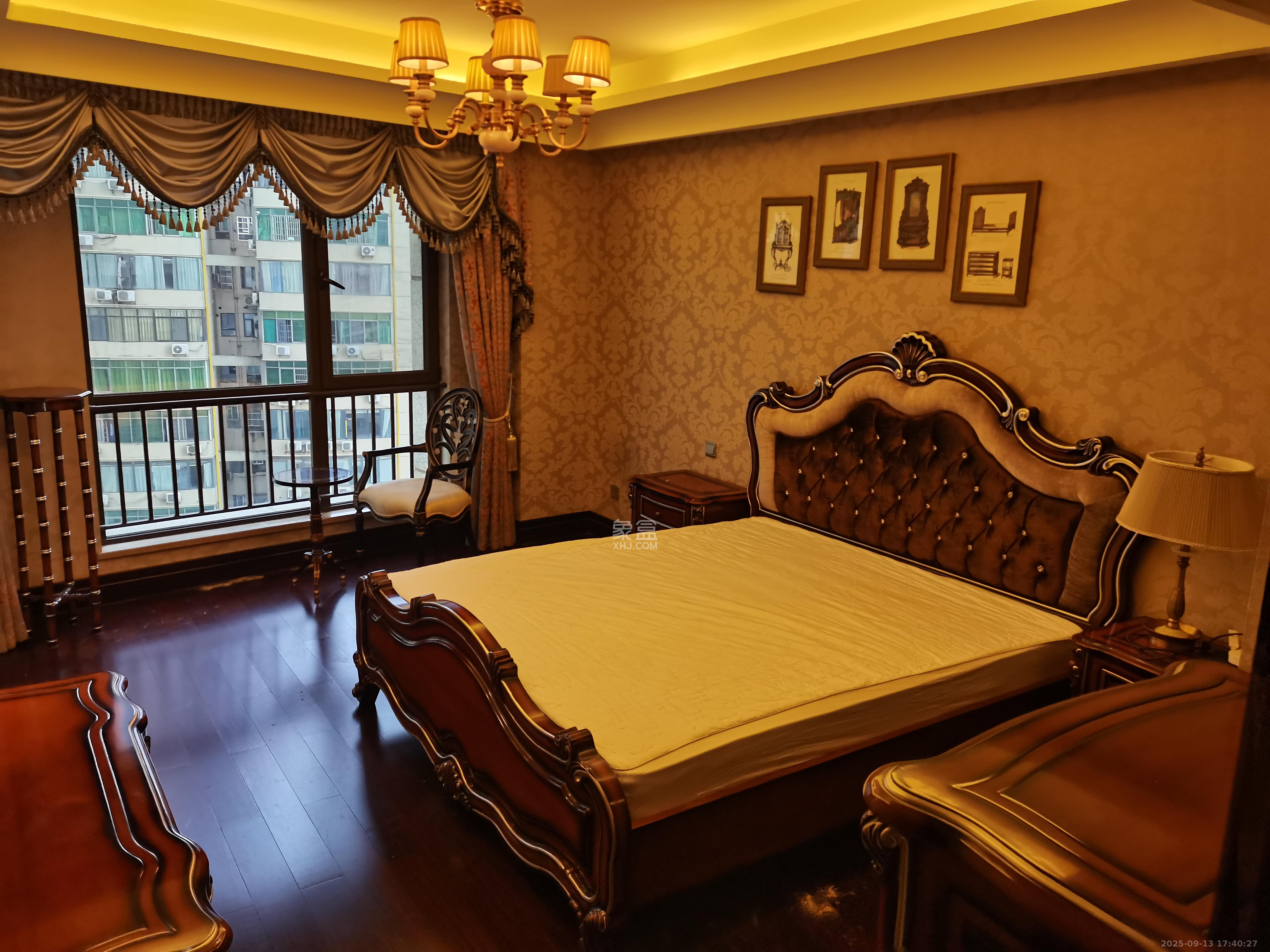 华远华中心  5室2厅2卫    18000.0元/月室内图