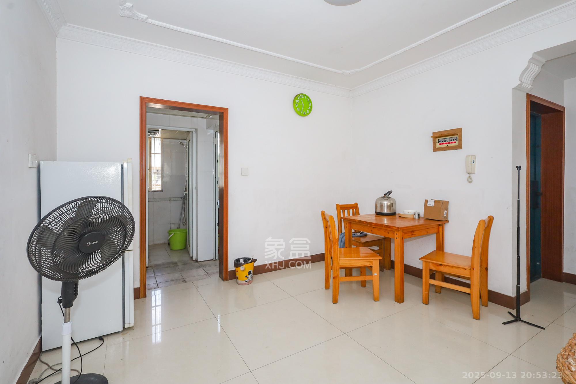 德润园 2室2厅1卫 63.0万 德润园 2室2厅1卫 63.0万其他