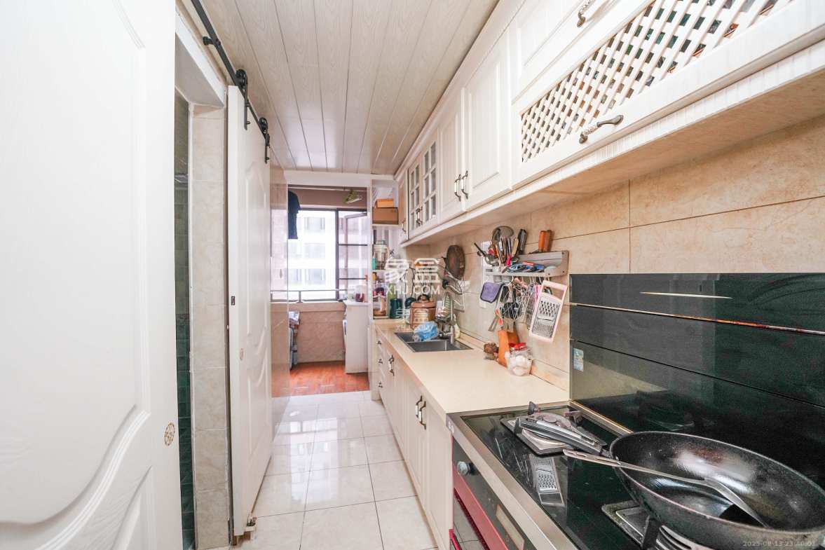 怡海星城 3室2厅1卫 76.8万 怡海星城 3室2厅1卫 76.8万其他