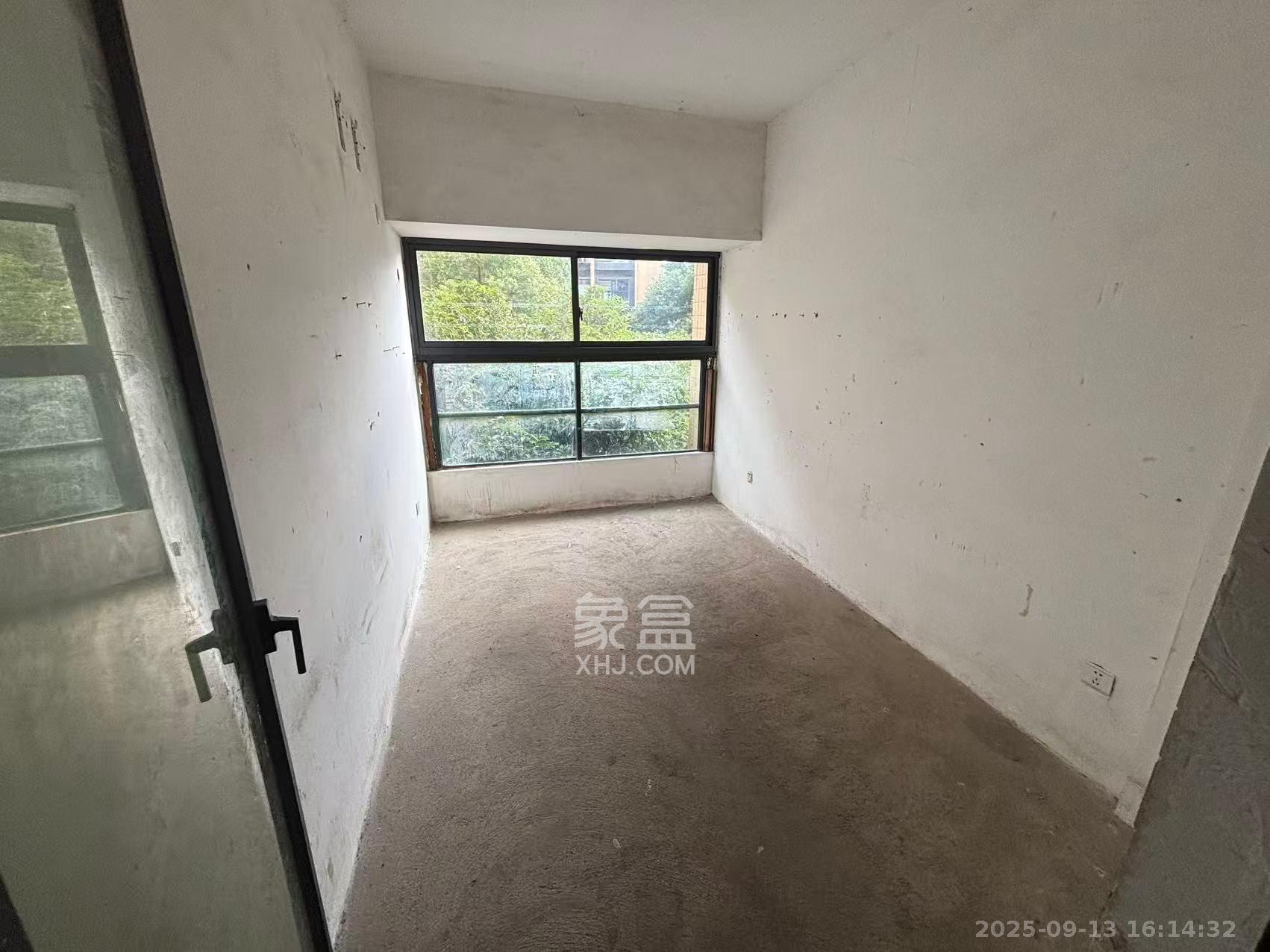 万科魅力之城  3室2厅1卫    1400.0元/月室内图