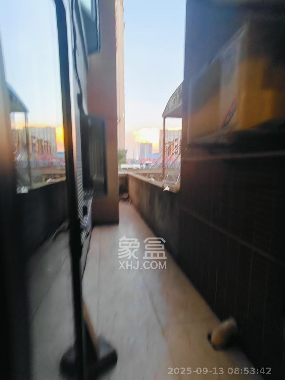 海伦堡爱ME城市  3室2厅1卫   1800.00元/月室内图