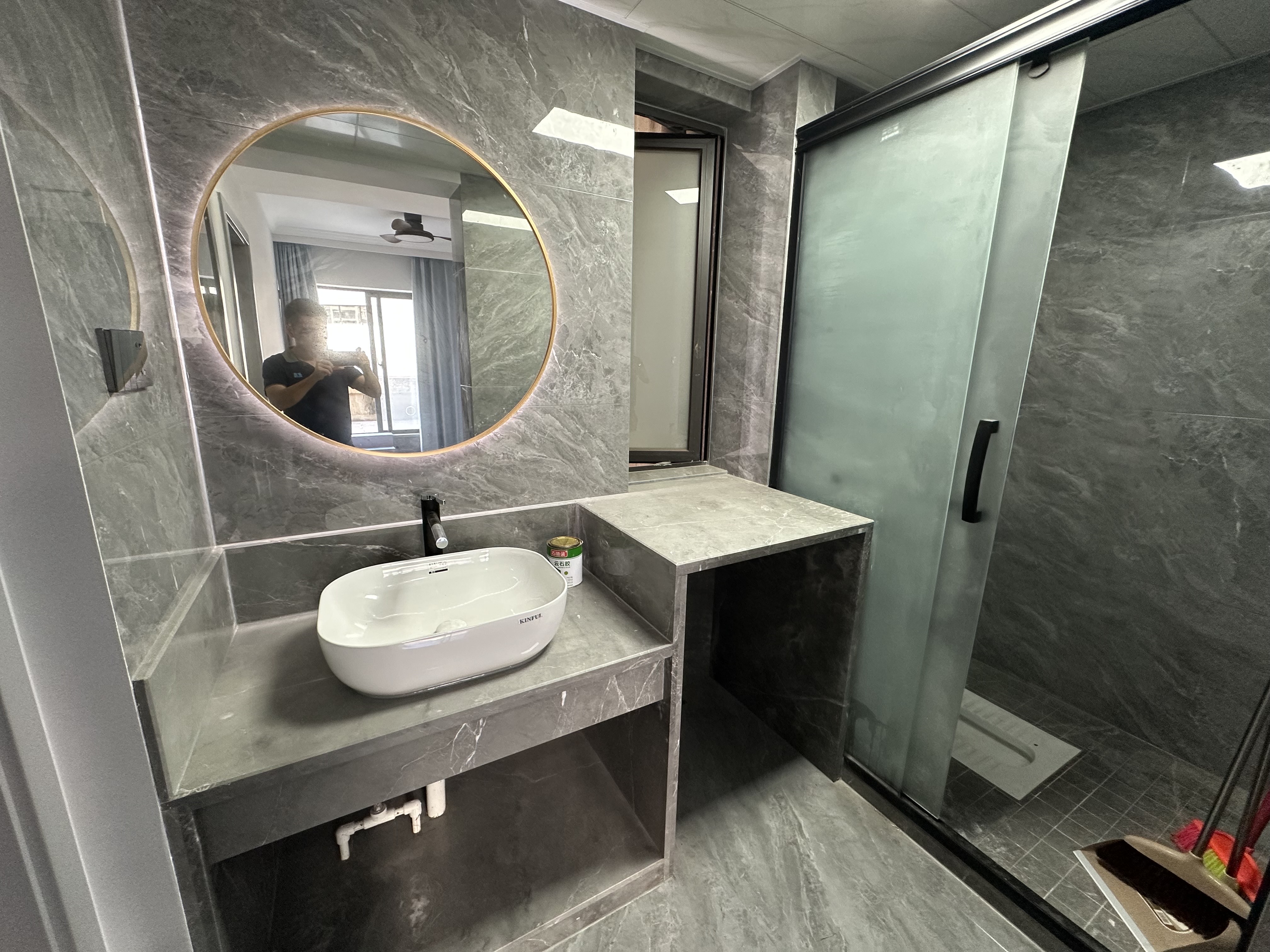 绿地海德公馆 3室2厅1卫 160.0万 绿地海德公馆 3室2厅1卫 160.0万客厅