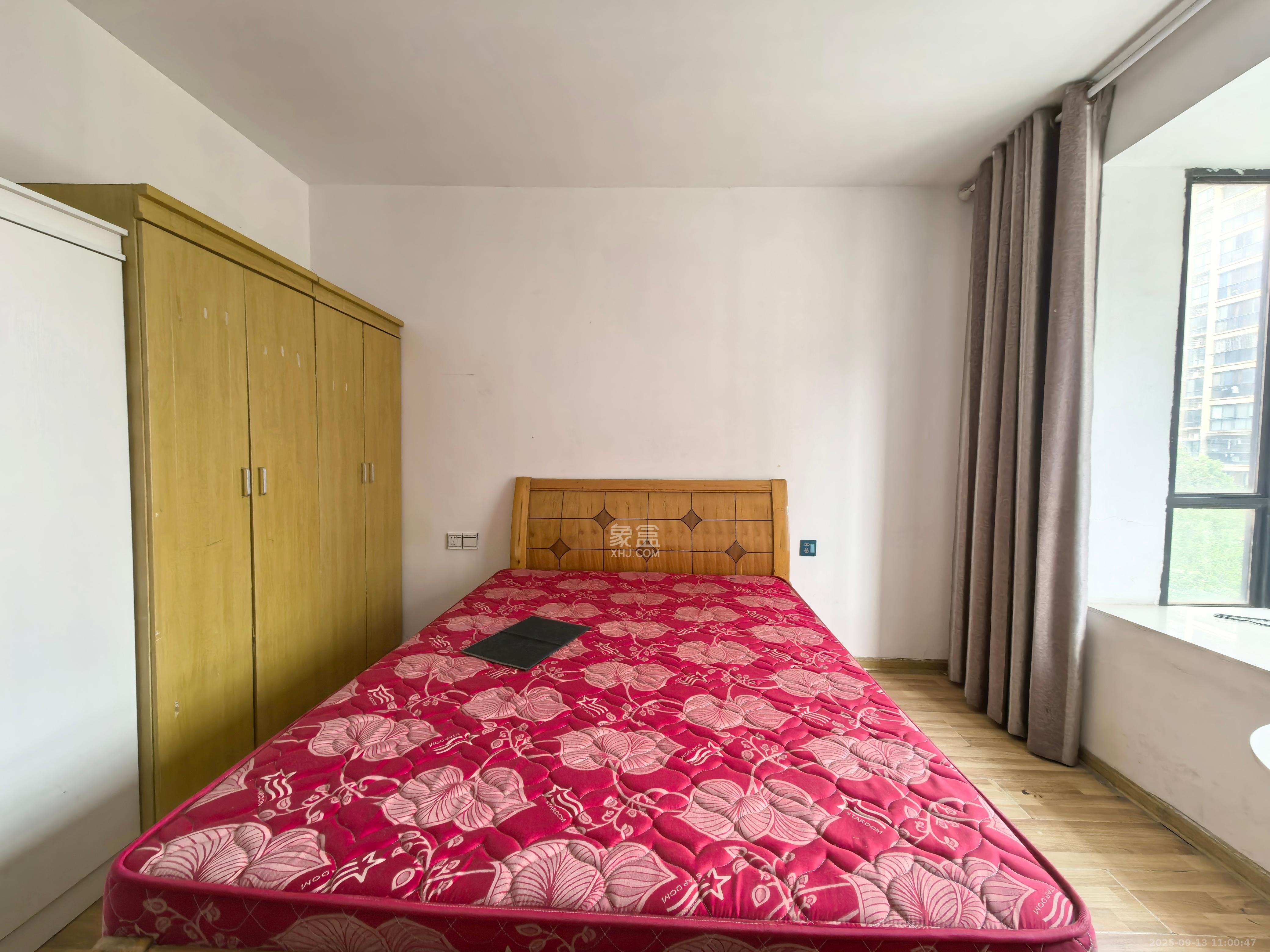 三江花中城 3室2厅2卫 2100.0元/月 三江花中城 3室2厅2卫 2100.0元/月室内图