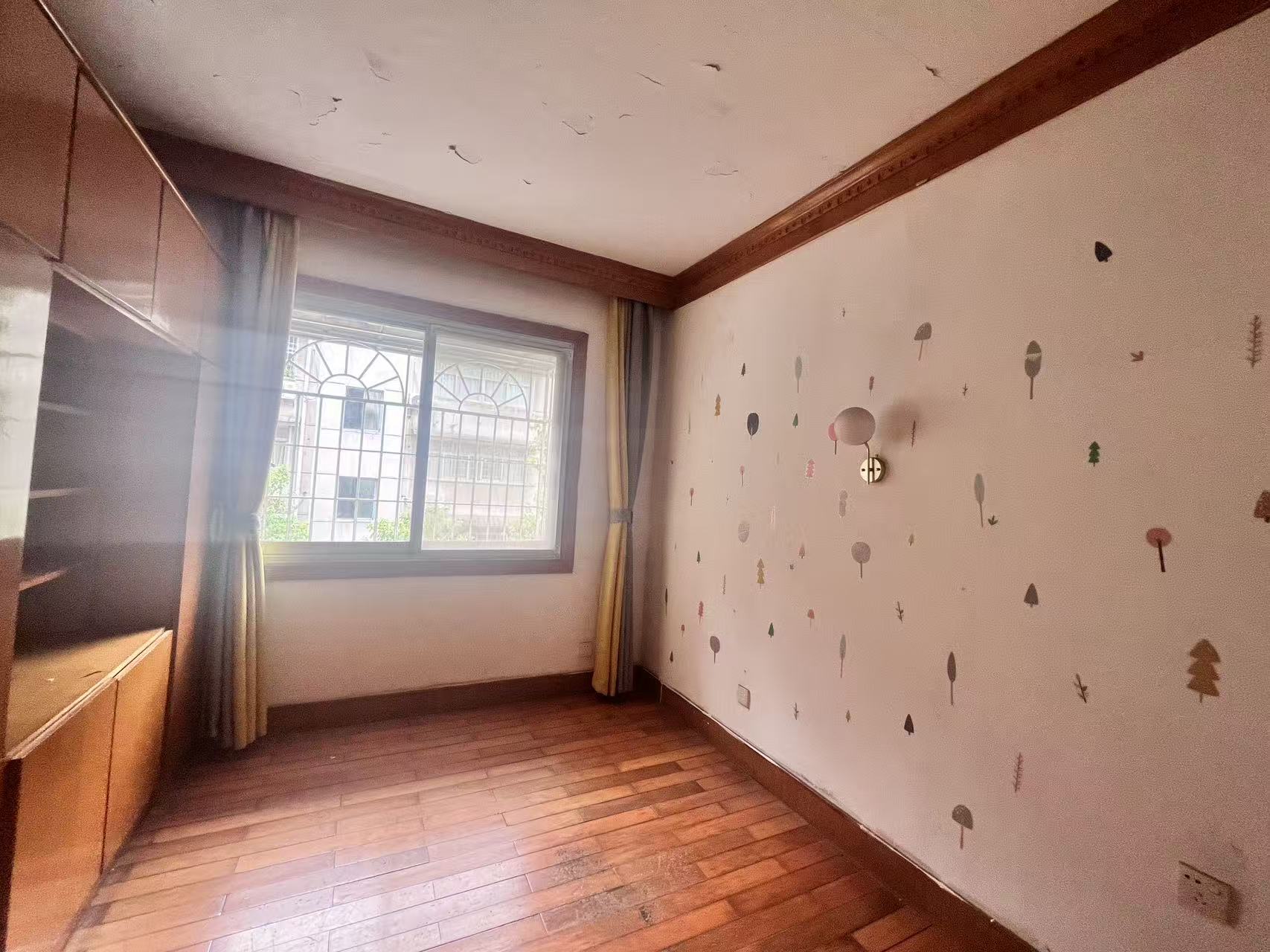 邮电新村  3室2厅1卫    1000.0元/月室内图