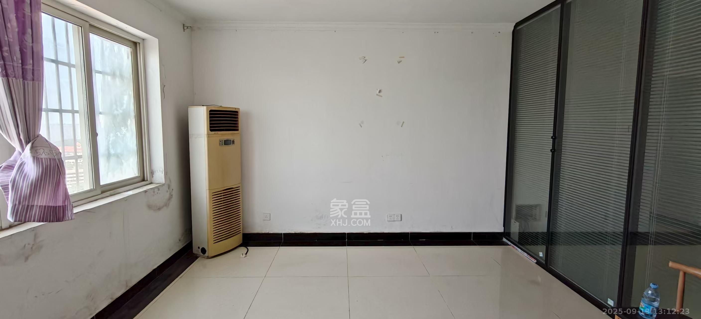 开源鑫阁  4室2厅2卫    2200.0元/月 开源鑫阁  4室2厅2卫    2200.0元/月室内图