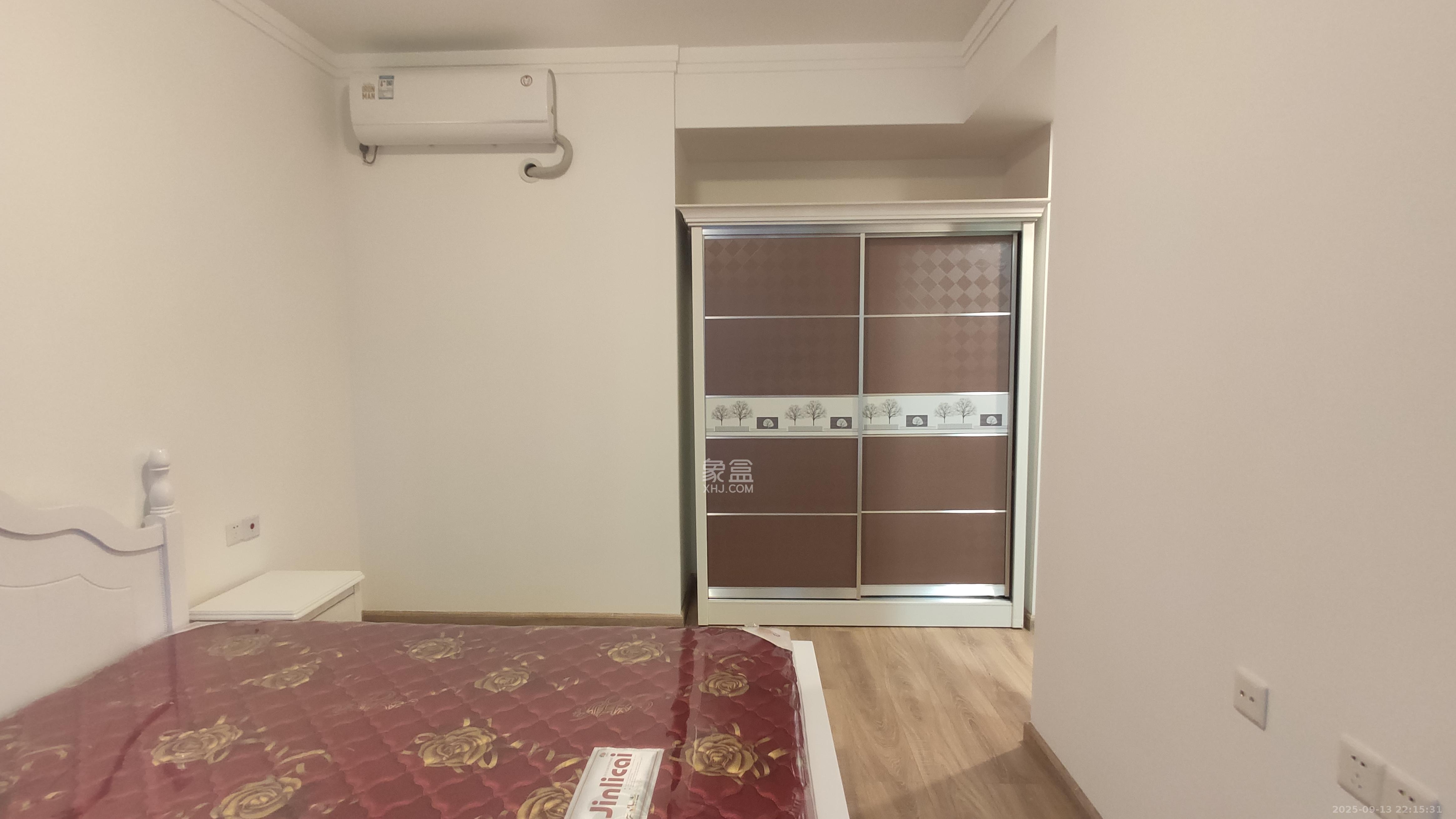 汇金城/嘉华城(二期、三期) 3室2厅2卫 2708.0元/月 汇金城/嘉华城(二期、三期) 3室2厅2卫 2708.0元/月室内图