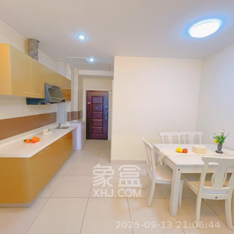 昊天大厦  2室1厅1卫    3200.0元/月室内图