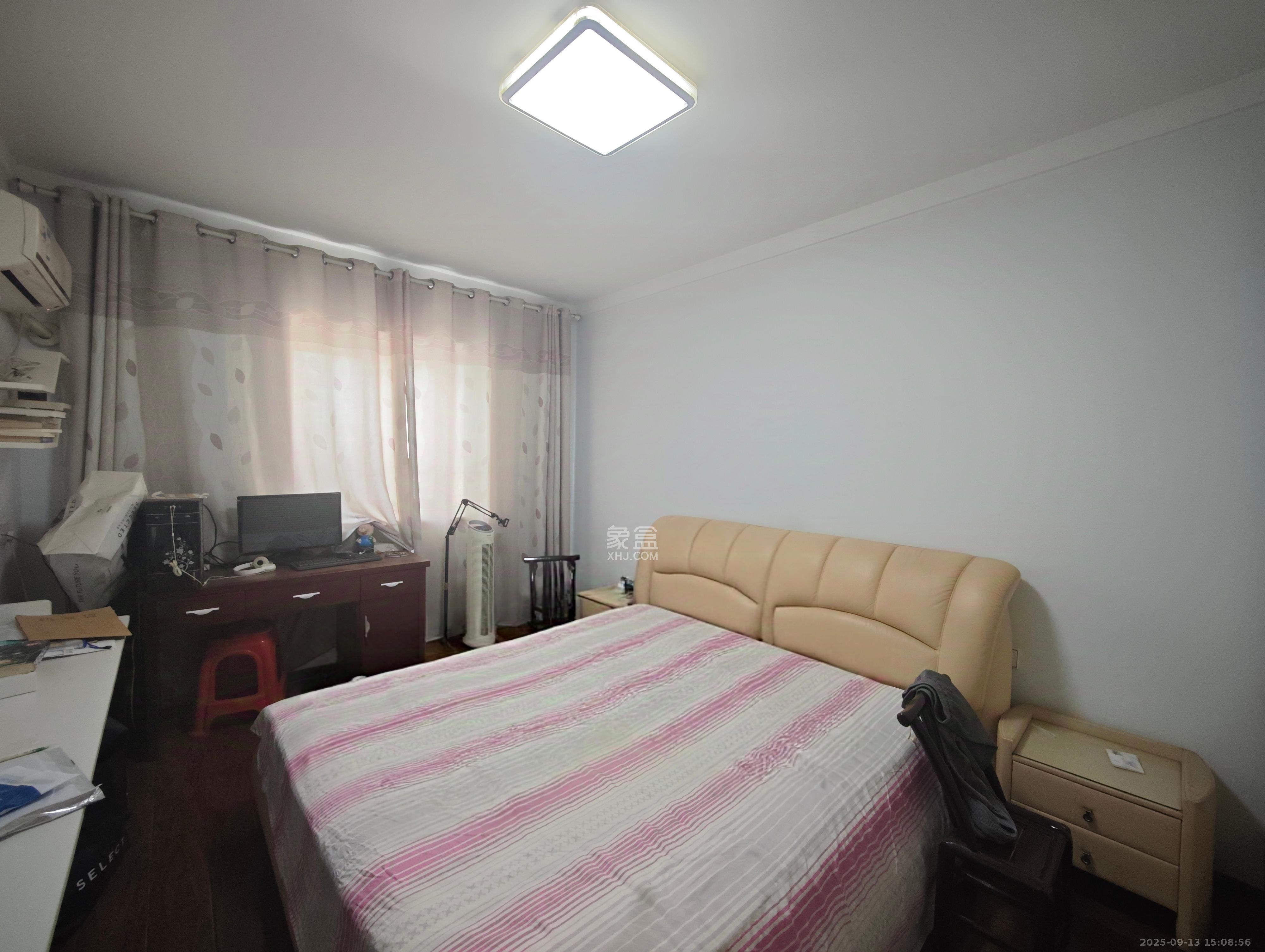 鑫电家园 3室2厅2卫 1800.0元/月 鑫电家园 3室2厅2卫 1800.0元/月室内图