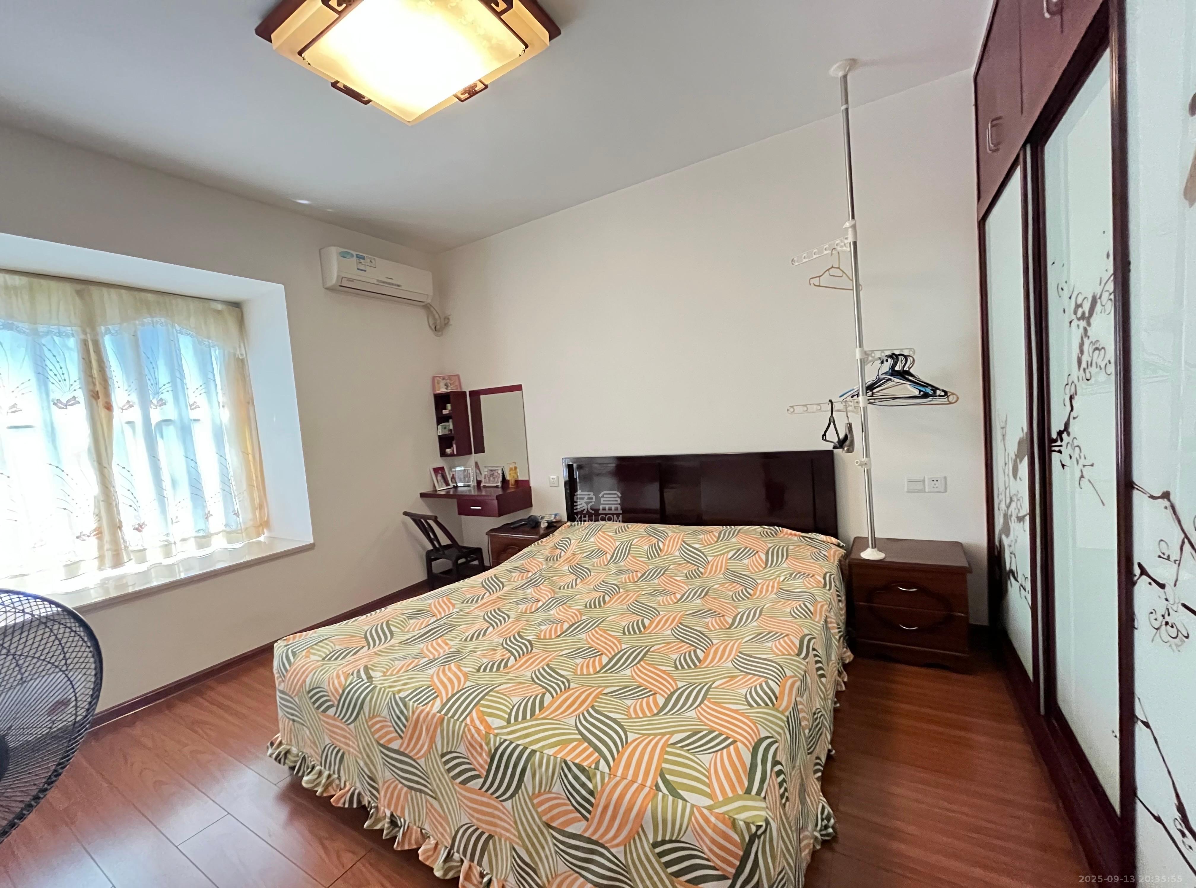 保利麓谷林语A区  3室2厅1卫    2200.0元/月 保利麓谷林语A区  3室2厅1卫    2200.0元/月室内图