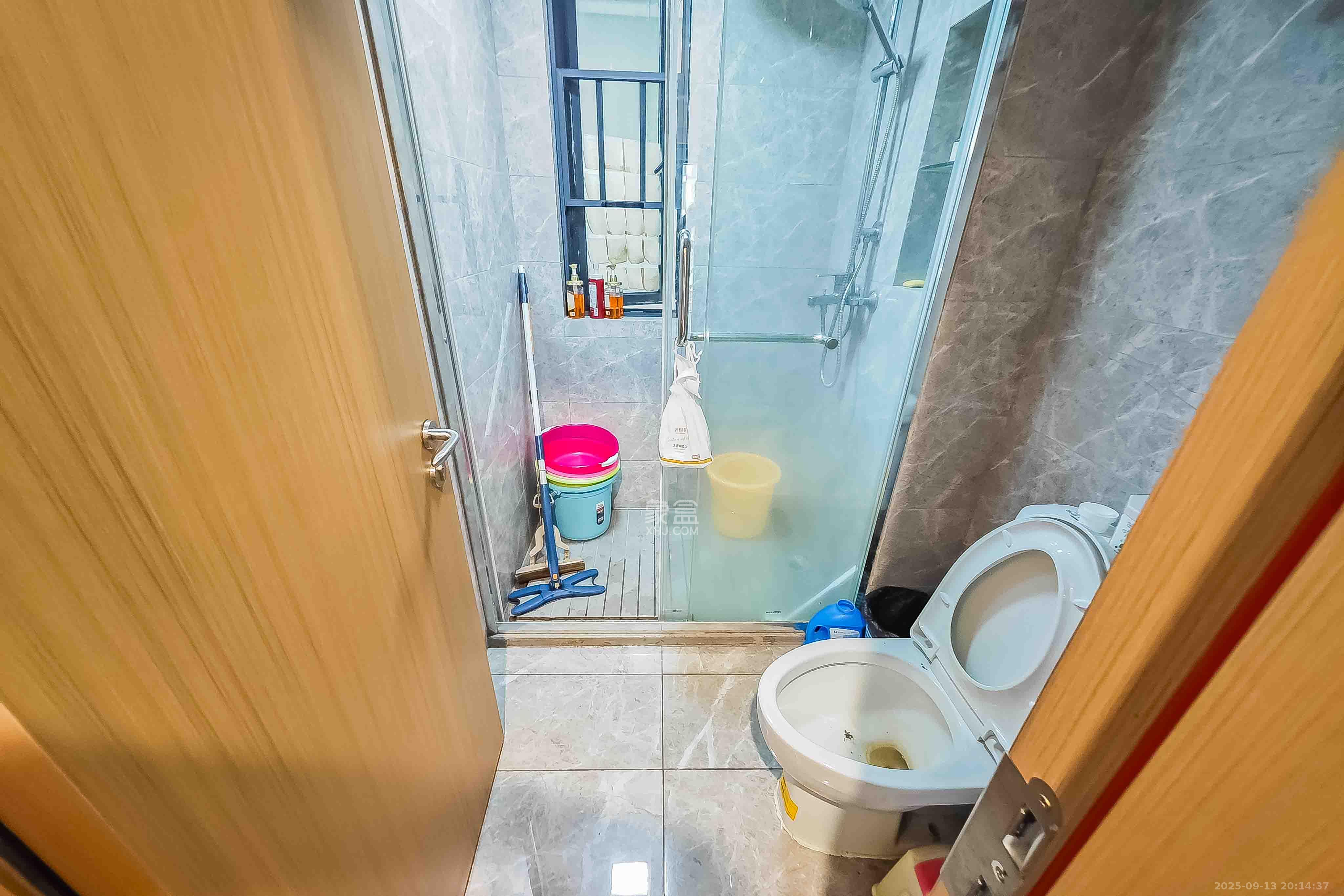 旭辉雨花郡  3室2厅2卫    148.0万卫生间