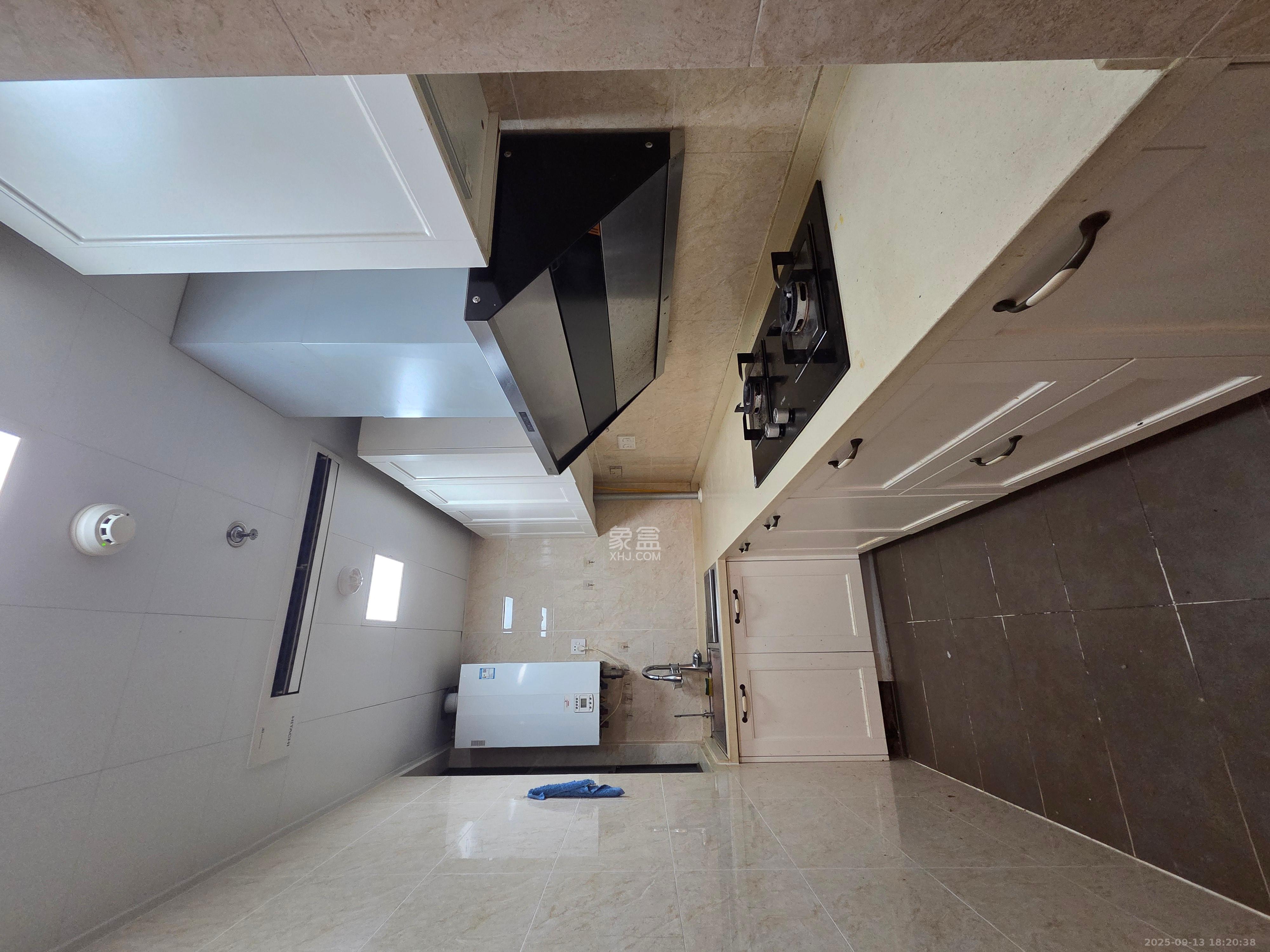 万科里金域国际  3室2厅2卫    3500.0元/月室内图