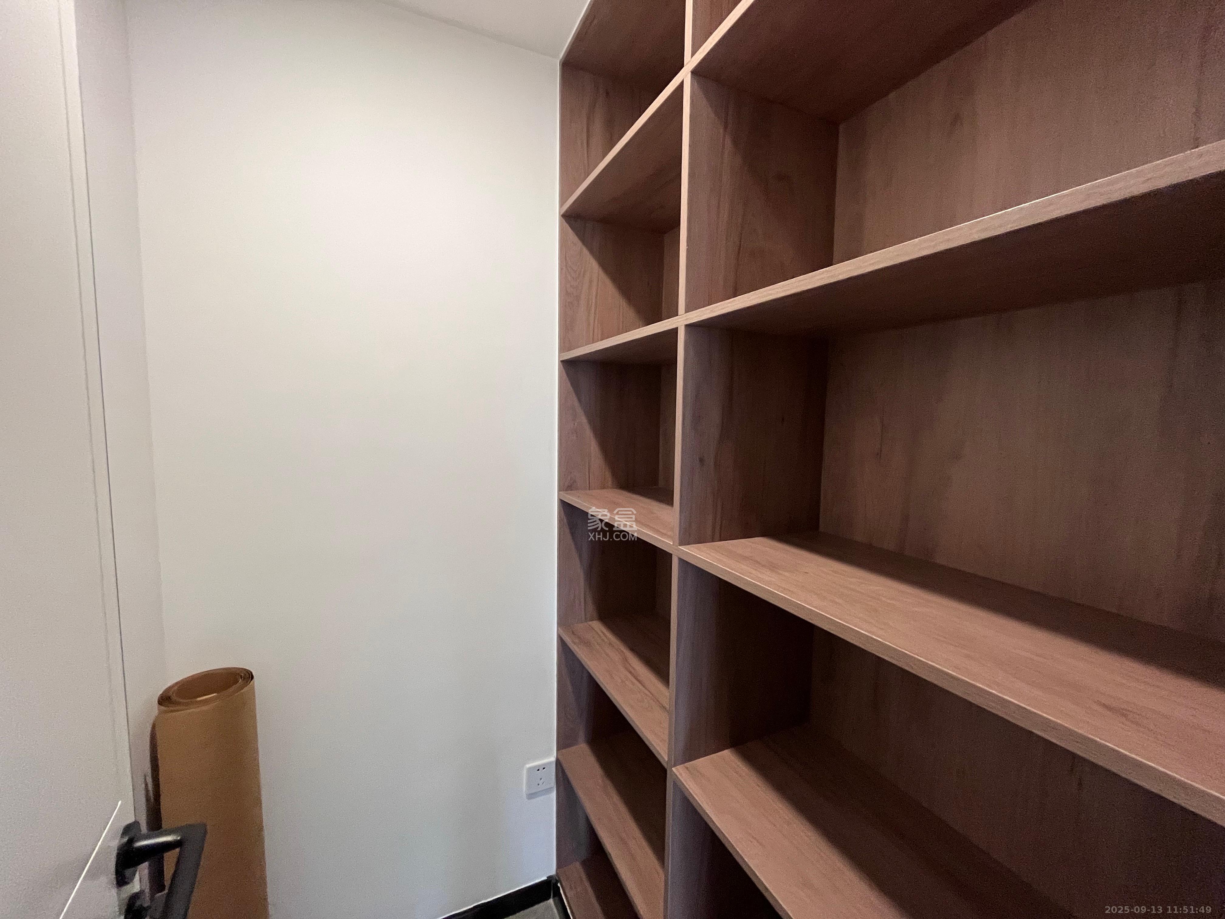 华润琨瑜府  4室2厅2卫    4500.0元/月室内图