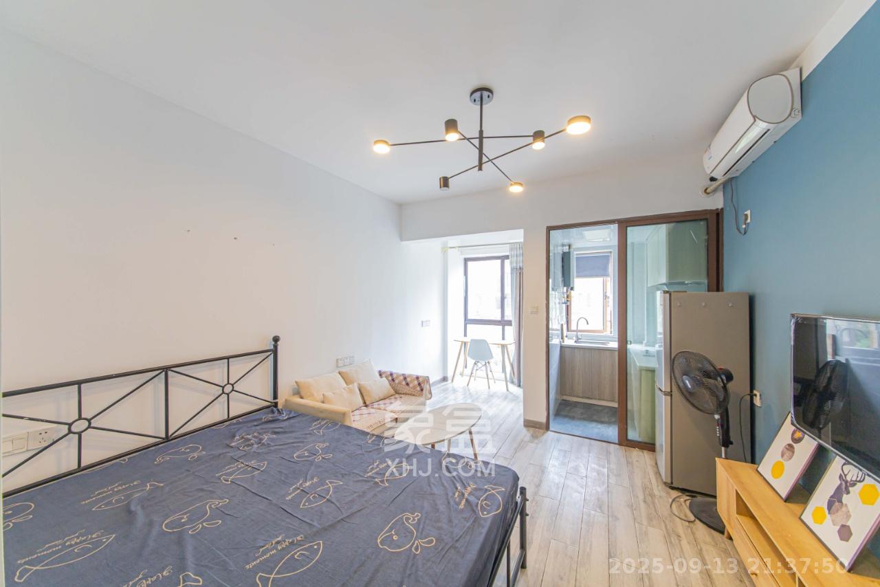 金房奥斯卡  1室1厅1卫    1100.0元/月室内图