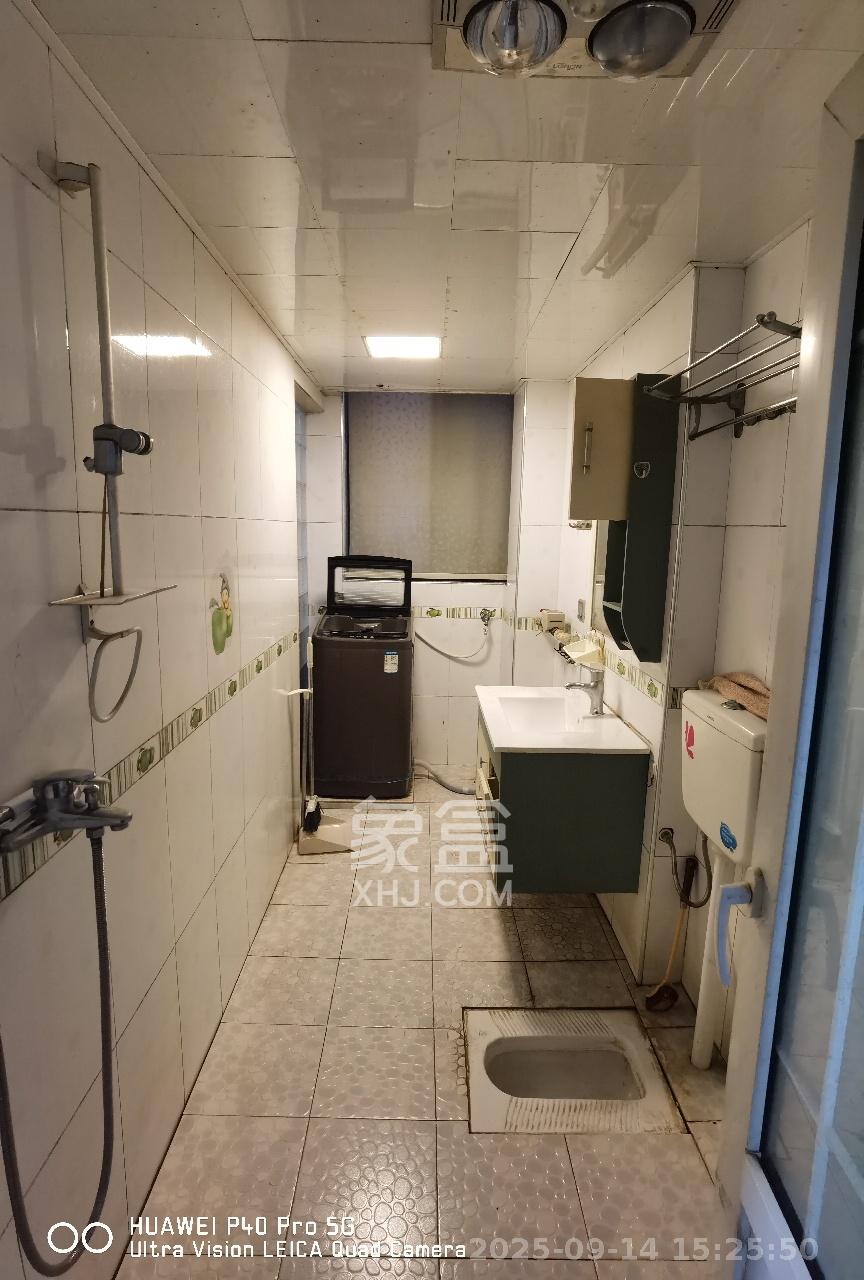 欧园  3室2厅2卫    2800.0元/月室内图