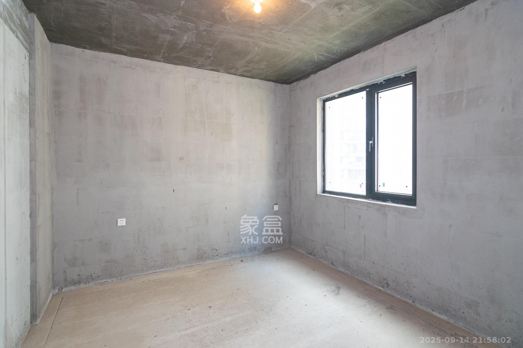 澳海望洲府  4室2厅2卫    82.0万 澳海望洲府  4室2厅2卫    82.0万卧室