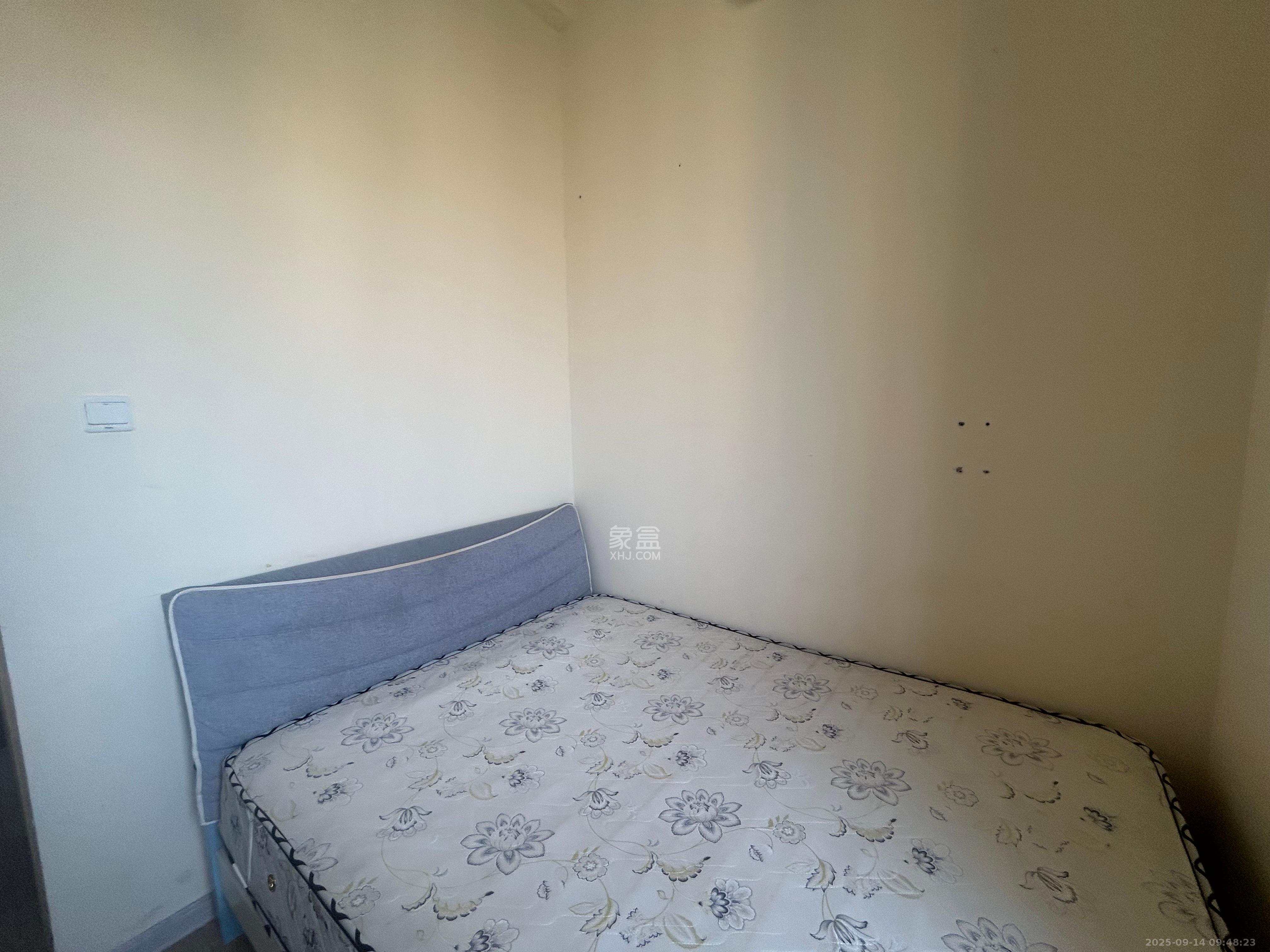 兰亭湾畔 1室1厅1卫 1100.0元/月 兰亭湾畔 1室1厅1卫 1100.0元/月室内图