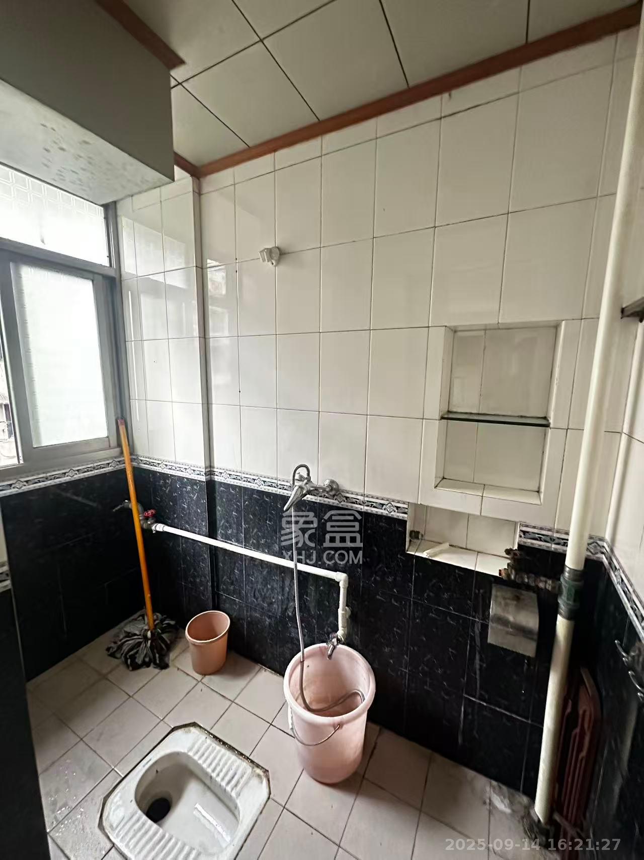 左家塘散盘(营山巷、曾家湾巷、妹子山巷) 2室1厅1卫 1700.0元/月 左家塘散盘(营山巷、曾家湾巷、妹子山巷) 2室1厅1卫 1700.0元/月室内图