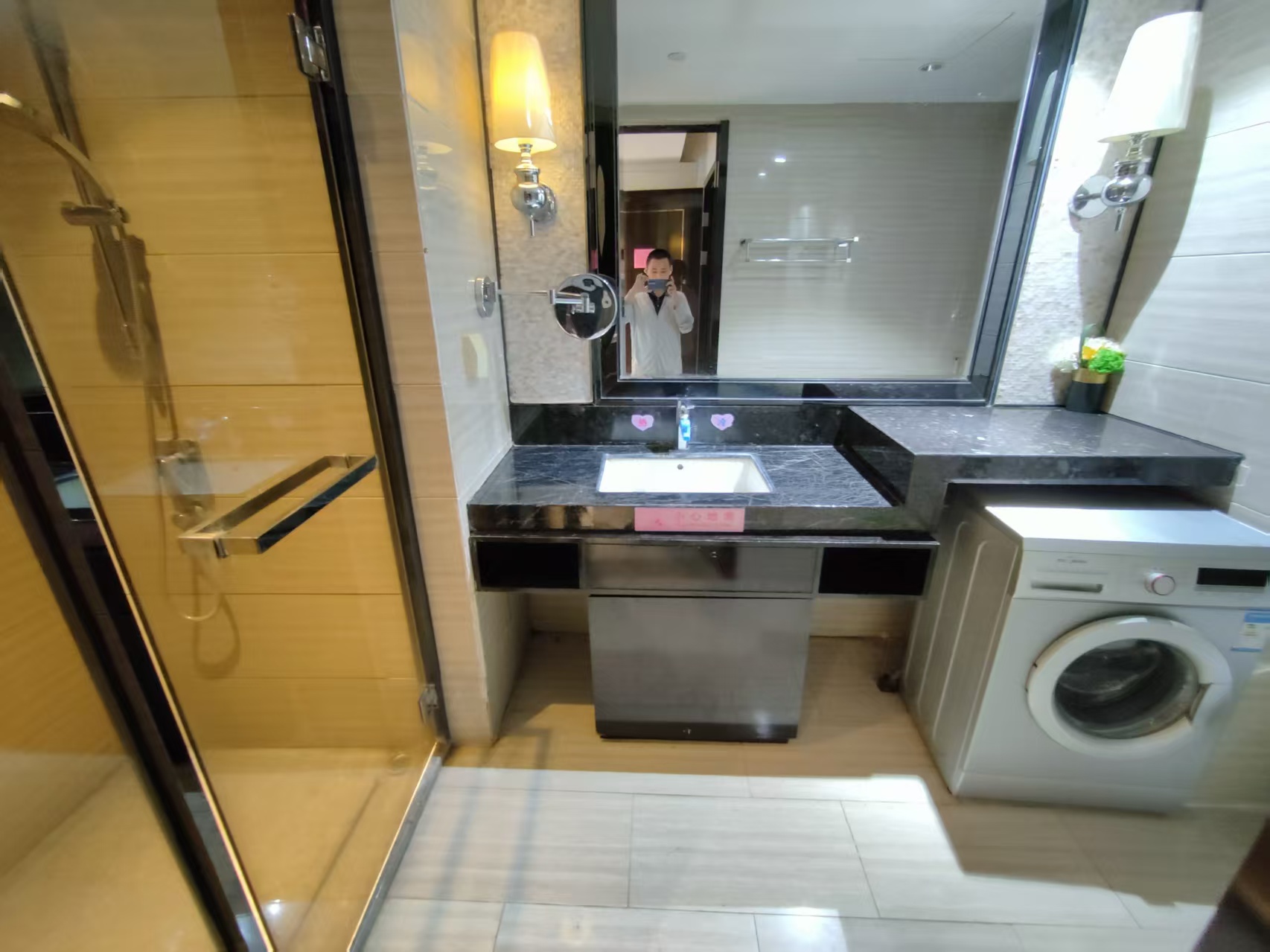 海航国际广场 1室1厅1卫 100.0万 海航国际广场 1室1厅1卫 100.0万室内图