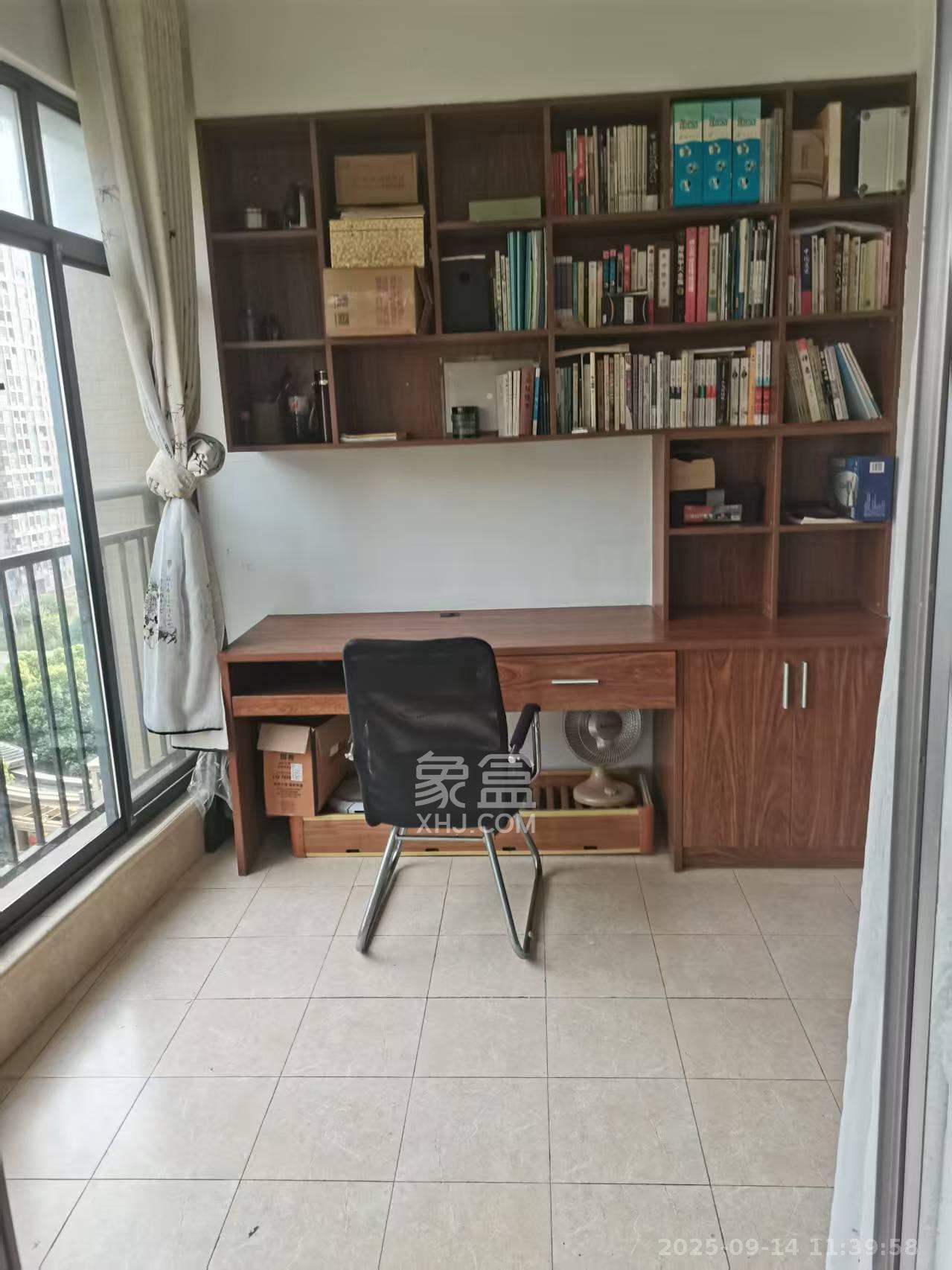 中建麓山和苑 3室2厅2卫 2200.0元/月 中建麓山和苑 3室2厅2卫 2200.0元/月室内图