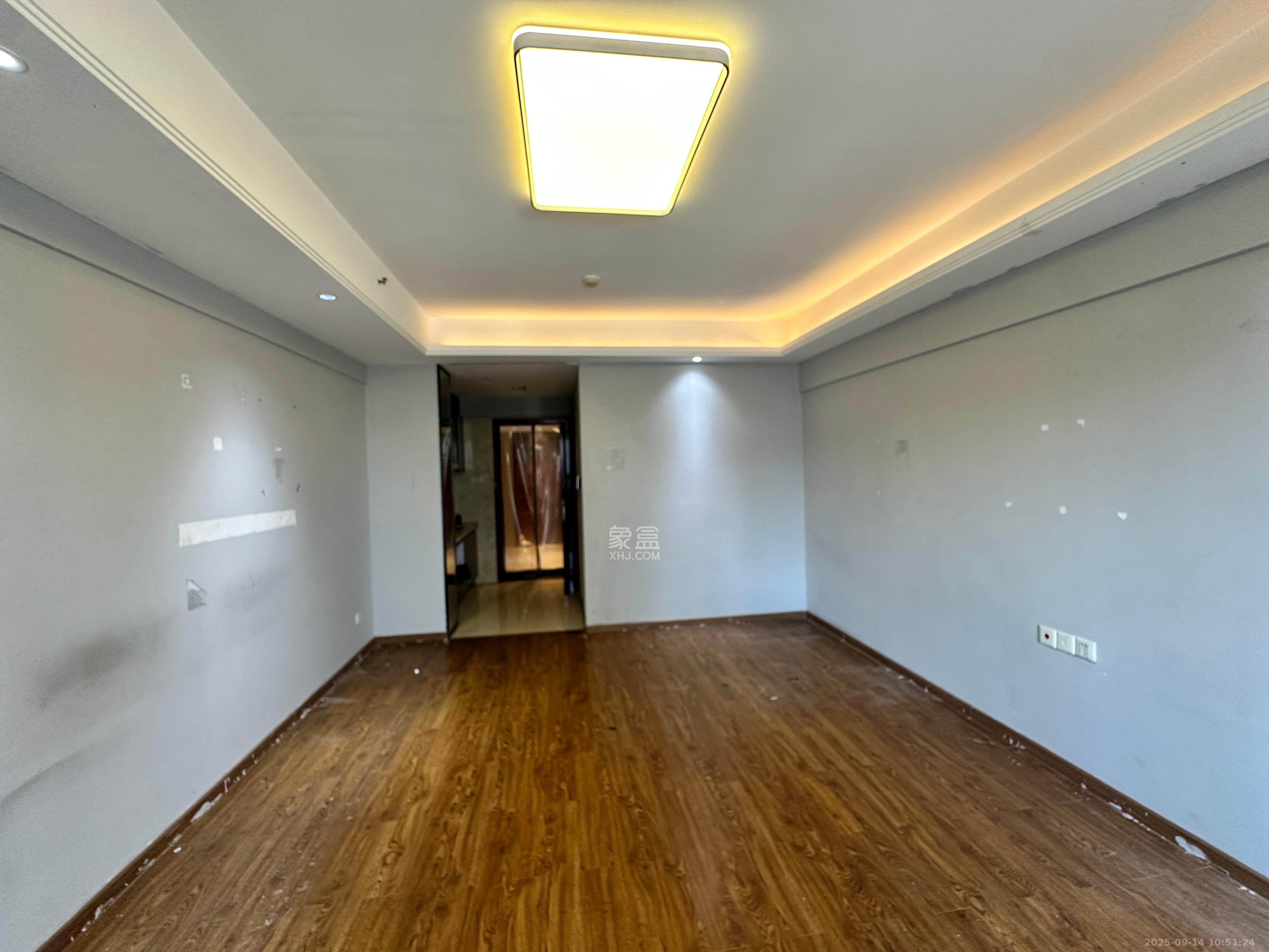 德思勤城市广场（宝格丽公寓）  1室1厅1卫    2200.0元/月室内图