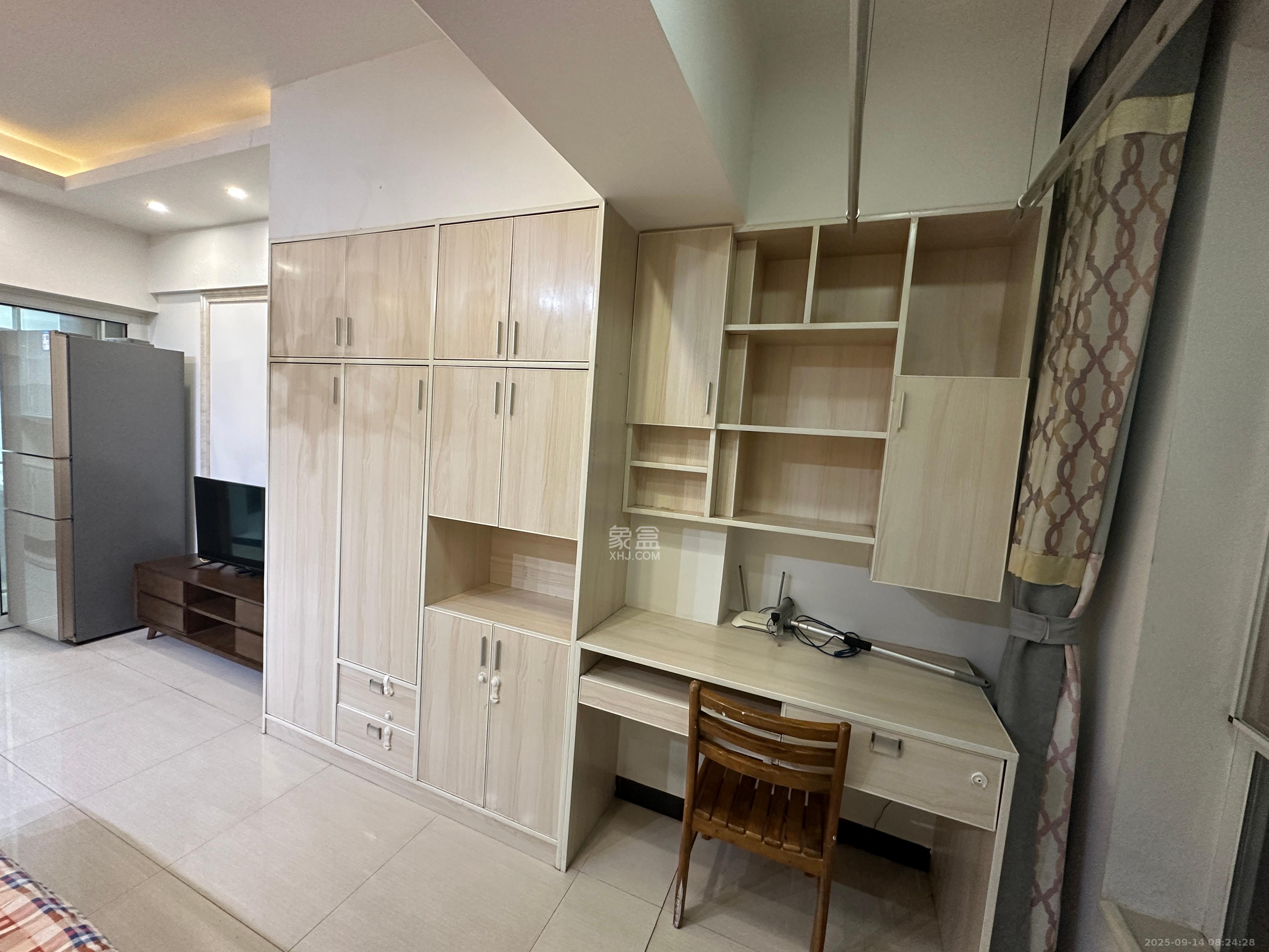 MOMA当代广场 1室0厅0卫 1200.0元/月 MOMA当代广场 1室0厅0卫 1200.0元/月室内图