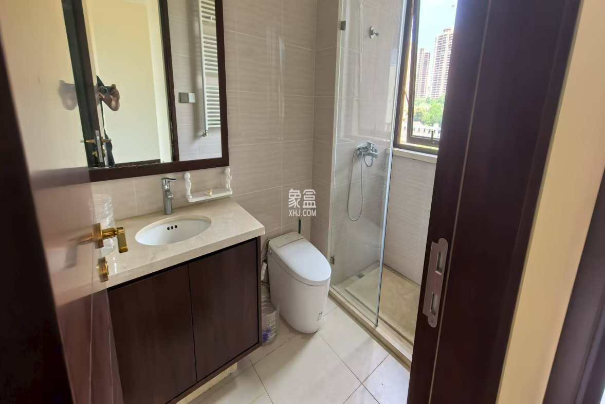 晋合湘水湾(花园洋房) 5室3厅3卫 350.0万 晋合湘水湾(花园洋房) 5室3厅3卫 350.0万室内图