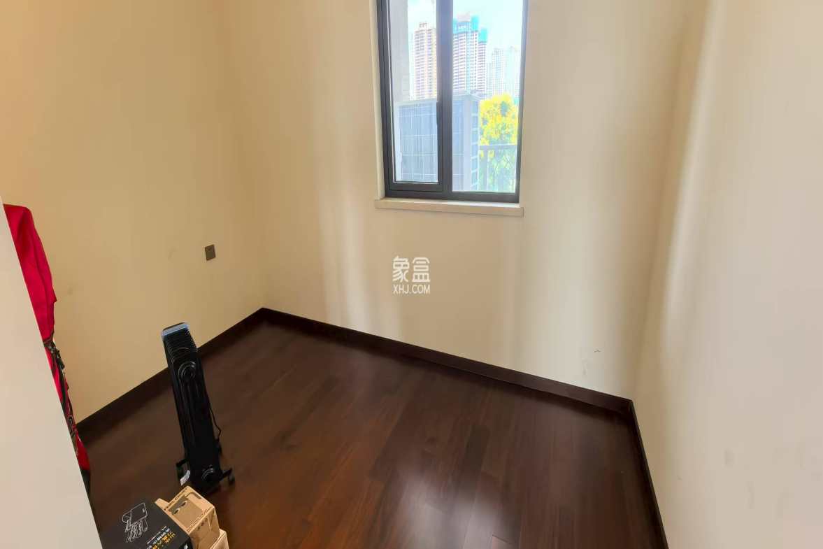 晋合湘水湾(花园洋房) 5室3厅3卫 350.0万 晋合湘水湾(花园洋房) 5室3厅3卫 350.0万室内图