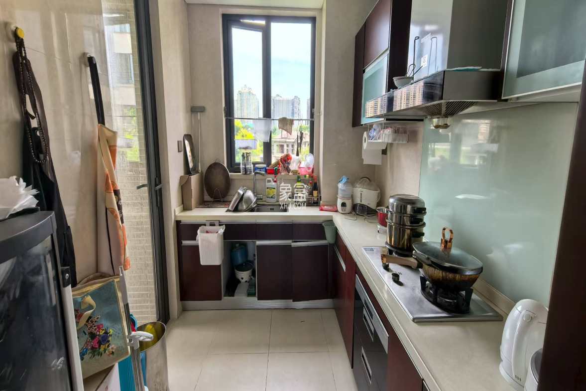 晋合湘水湾(花园洋房) 5室3厅3卫 350.0万 晋合湘水湾(花园洋房) 5室3厅3卫 350.0万室内图