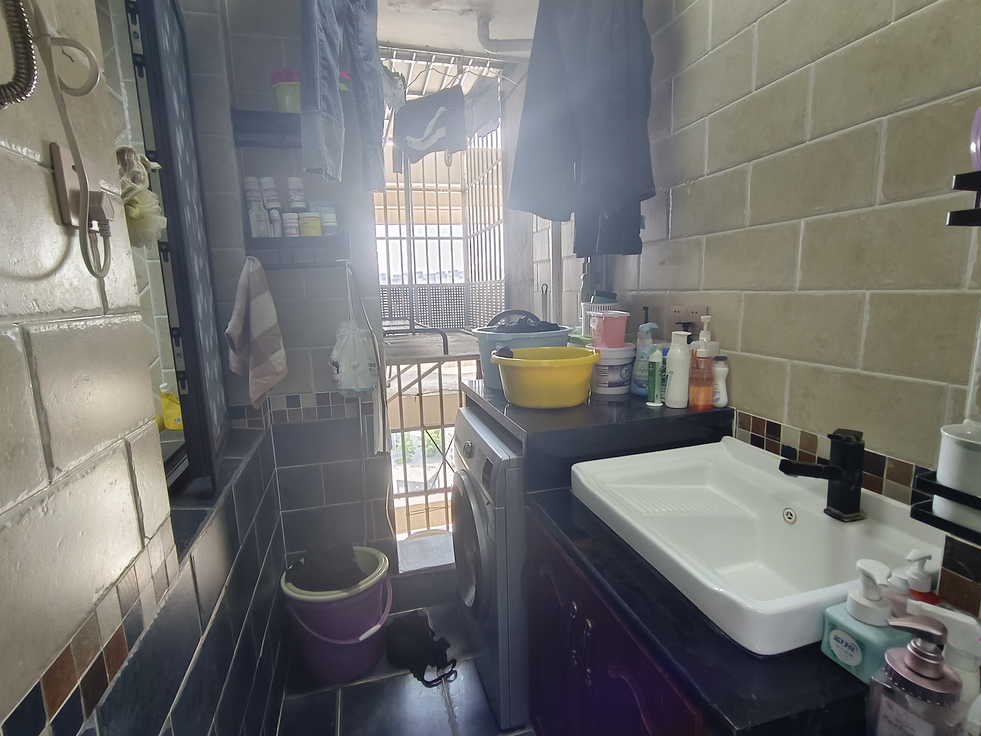 流金岁月-华晨国际 2室2厅1卫 58.0万 流金岁月-华晨国际 2室2厅1卫 58.0万室内图