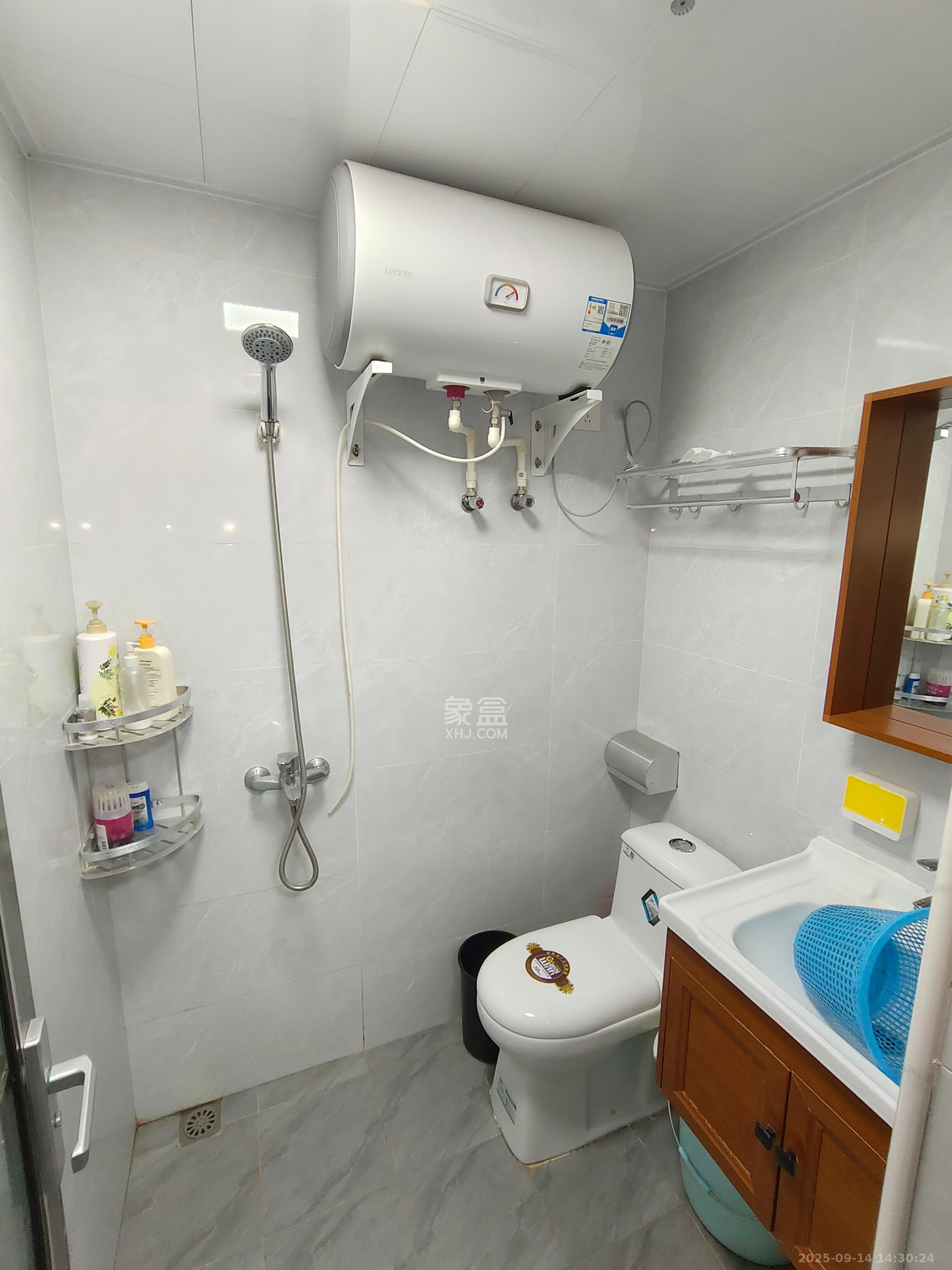 金地铂悦  1室0厅0卫    1100.0元/月室内图