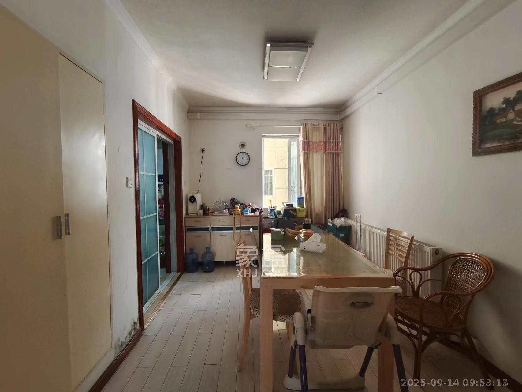 三重星都心 3室2厅2卫 3500.0元/月 三重星都心 3室2厅2卫 3500.0元/月室内图