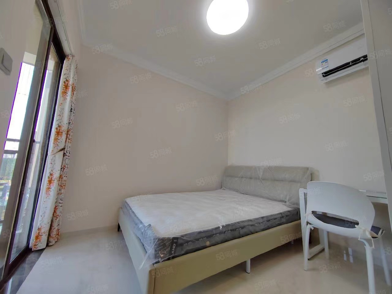 怡和湖城大境 3室2厅1卫 4300.0元/月 怡和湖城大境 3室2厅1卫 4300.0元/月室内图