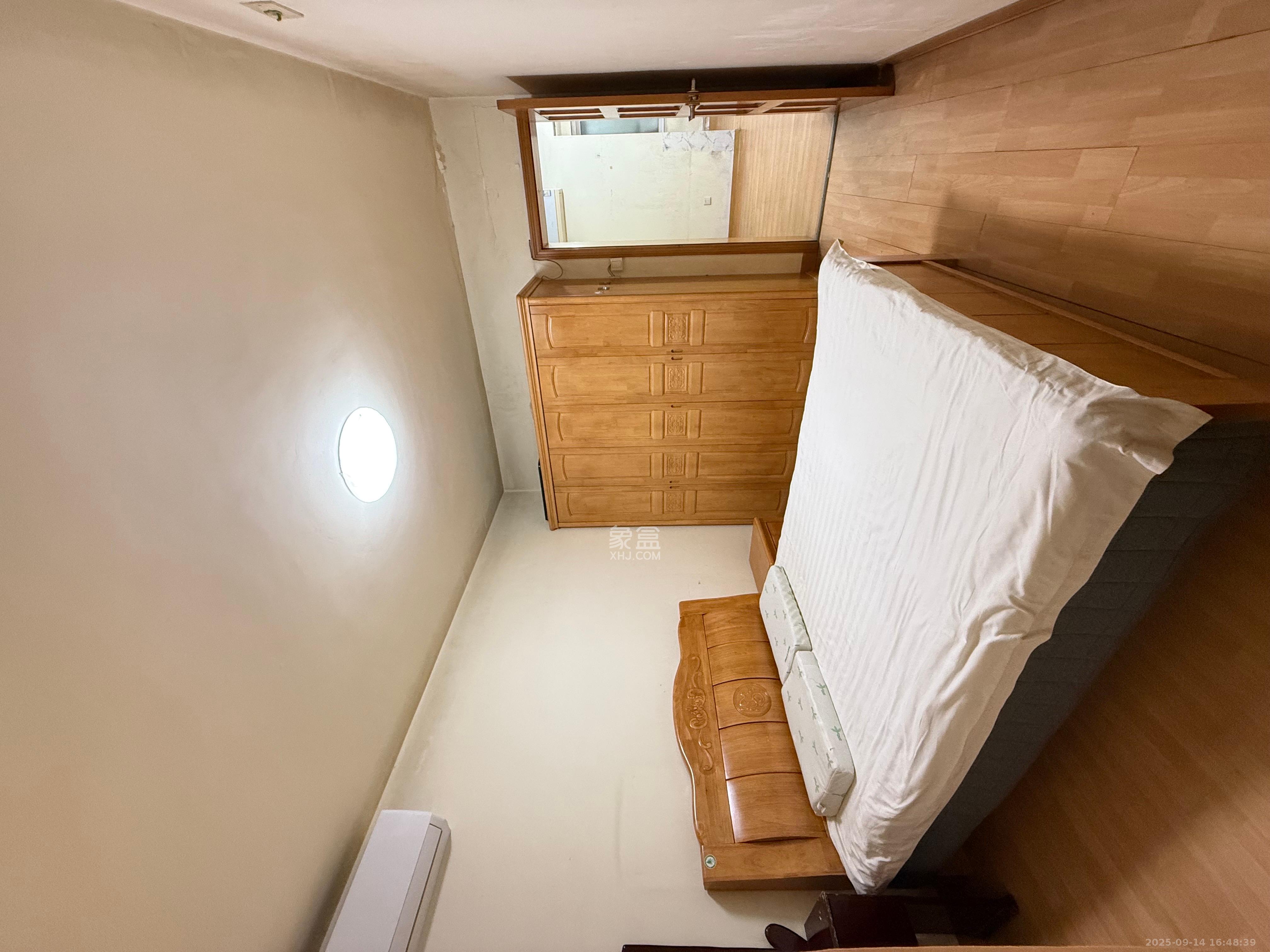 人民新村 2室2厅1卫 1500.0元/月 人民新村 2室2厅1卫 1500.0元/月室内图