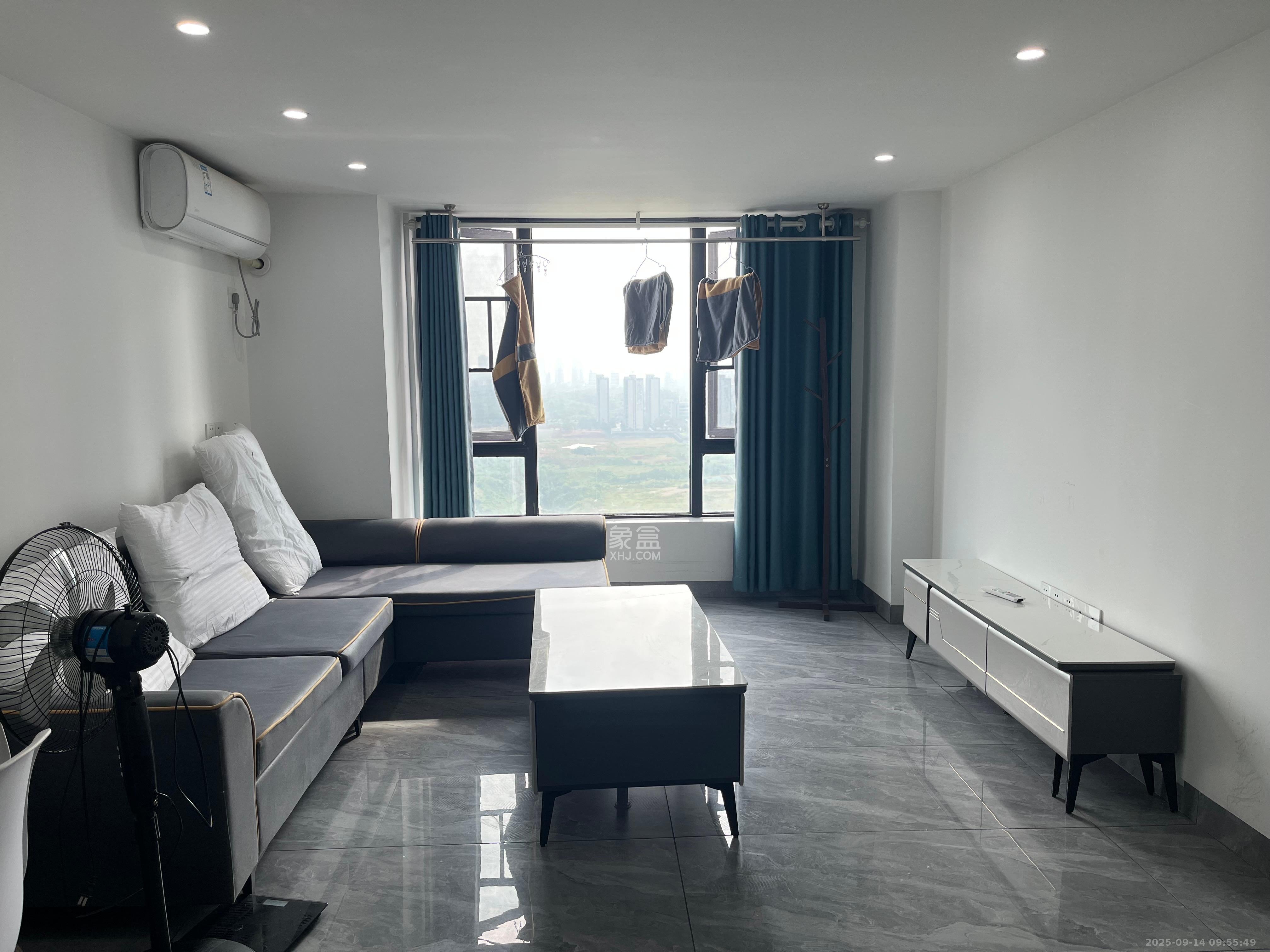 新城悦隽  2室1厅1卫    1700.0元/月 新城悦隽  2室1厅1卫    1700.0元/月